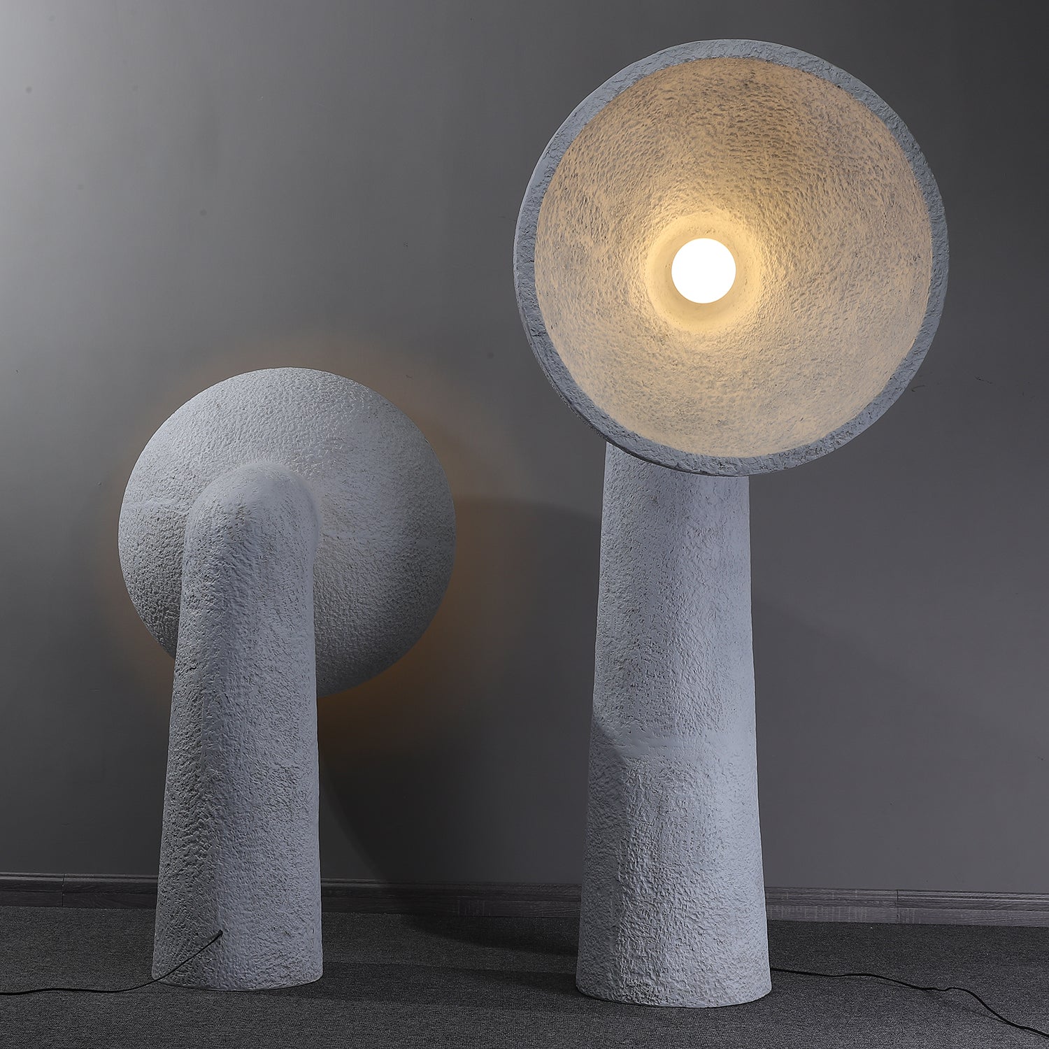 Arliris Concrete Table Lamp - Blowlighting