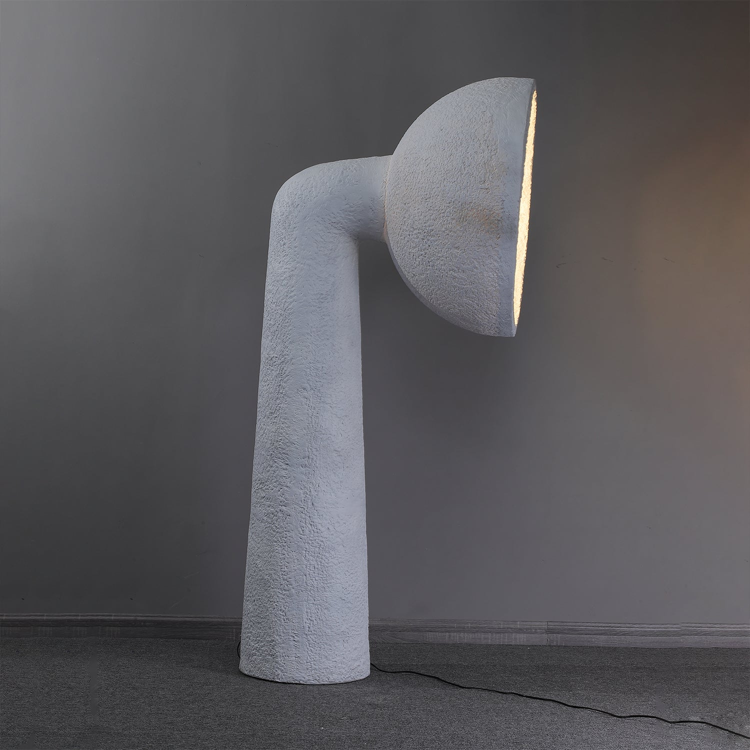 Arliris Concrete Table Lamp - Blowlighting