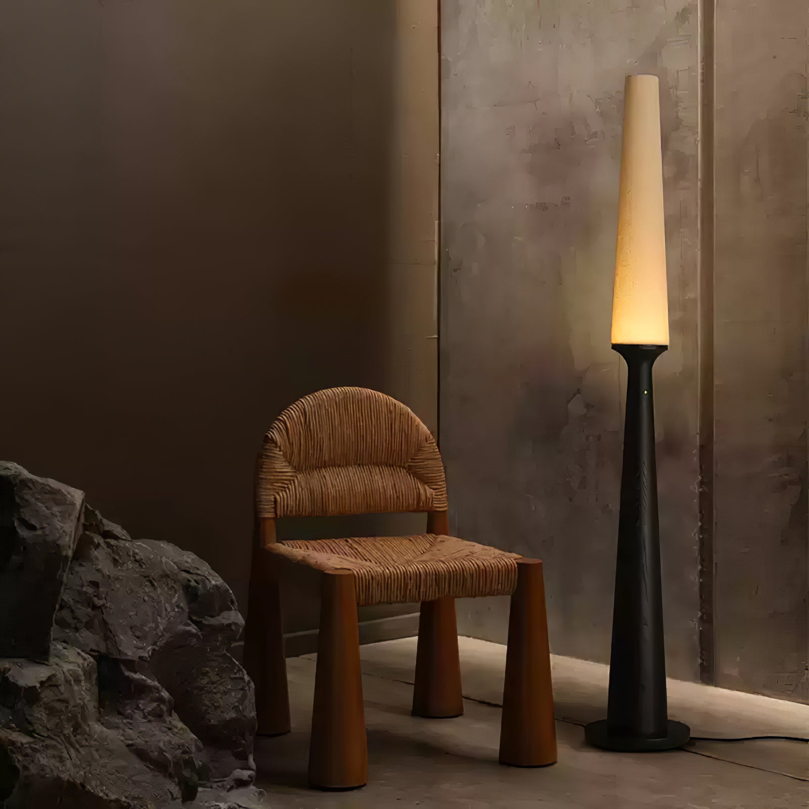 Vetheora Tapered Wood Floor Lamp - Blowlighting