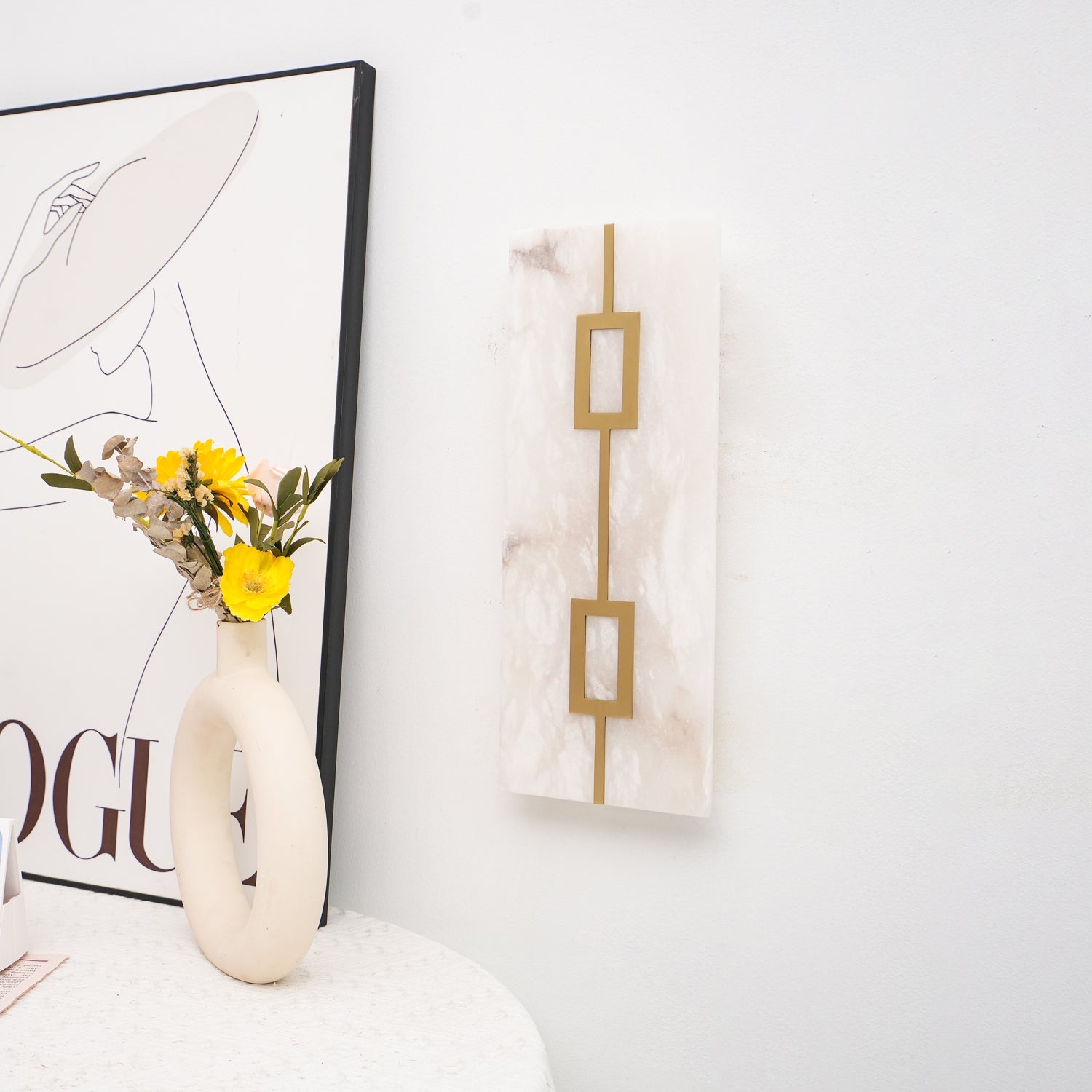 Alvelor Geometric Alabaster Wall Light - Blowlighting