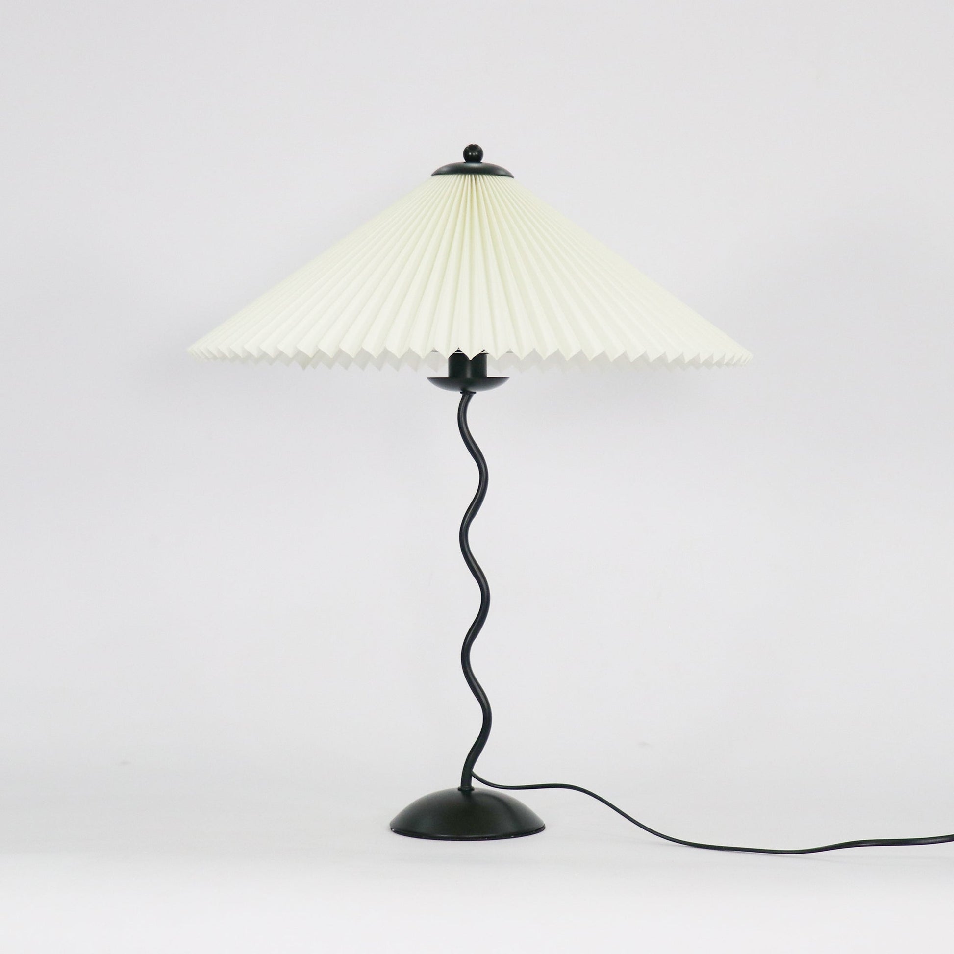 Squiggle Table Lamp - Blowlighting