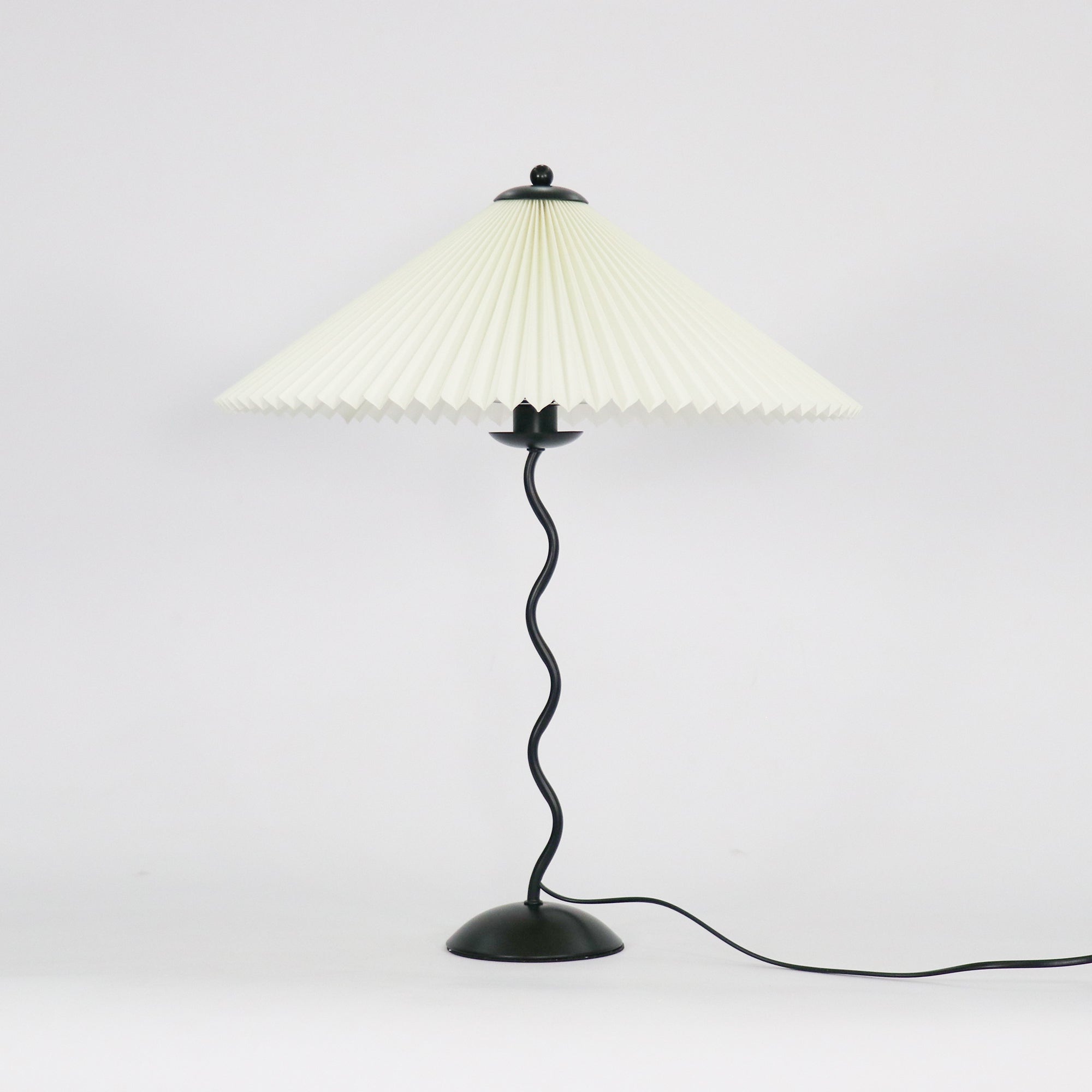 Squiggle Table Lamp - Blowlighting