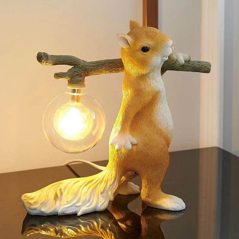 Squirrel Table Lamp - Blowlighting