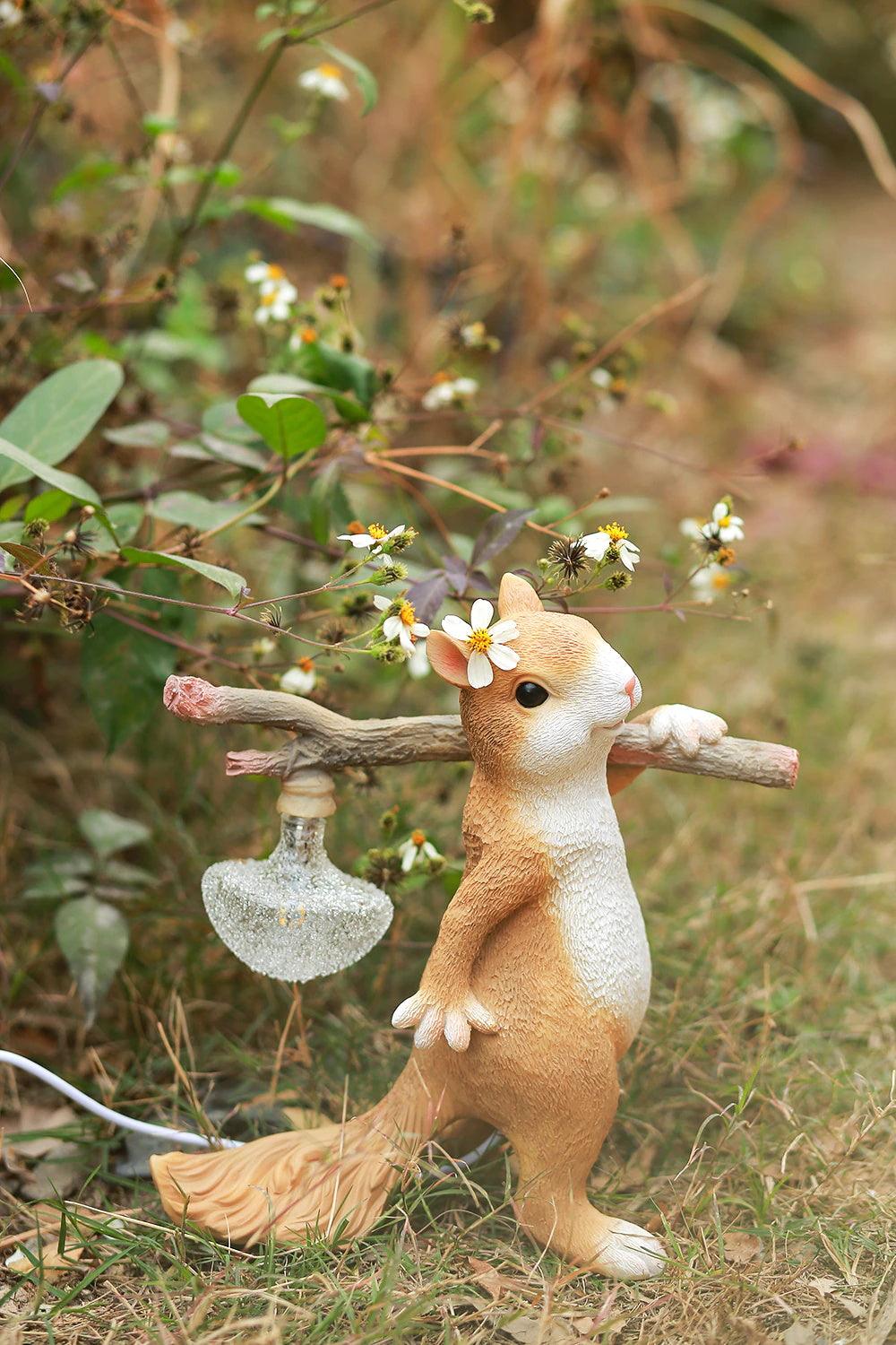 Squirrel Table Lamp - Blowlighting