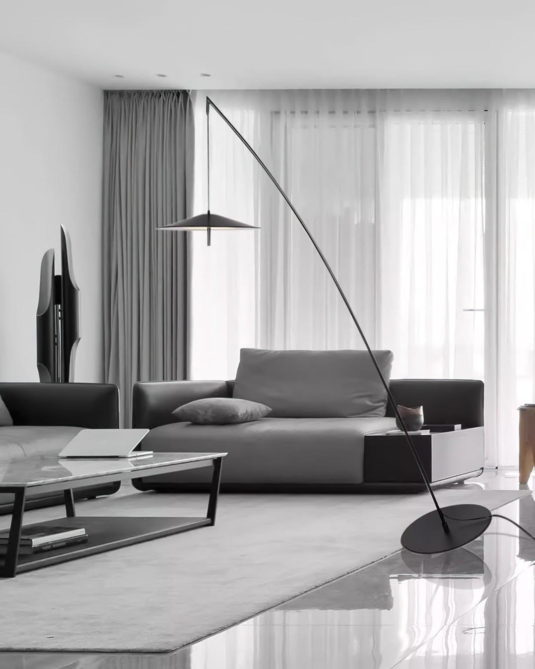 Steadfast Floor Lamp - Blowlighting
