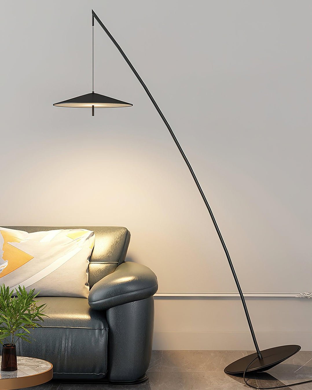 Steadfast Floor Lamp - Blowlighting