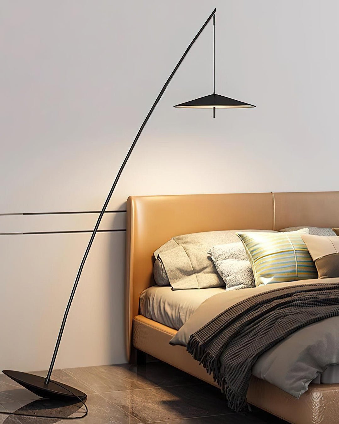 Steadfast Floor Lamp - Blowlighting