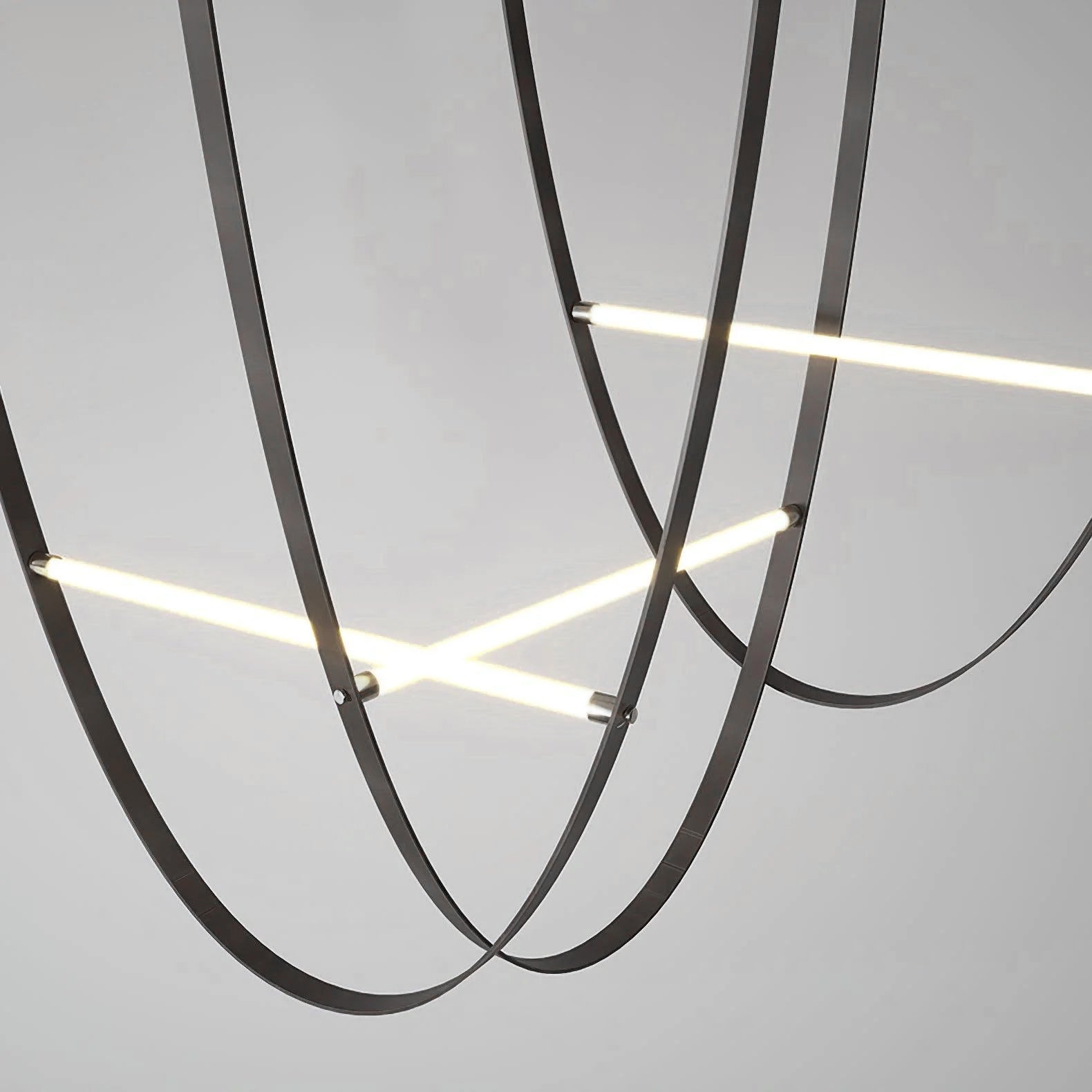 Tracer Belt Pendant Lamp - Blowlighting