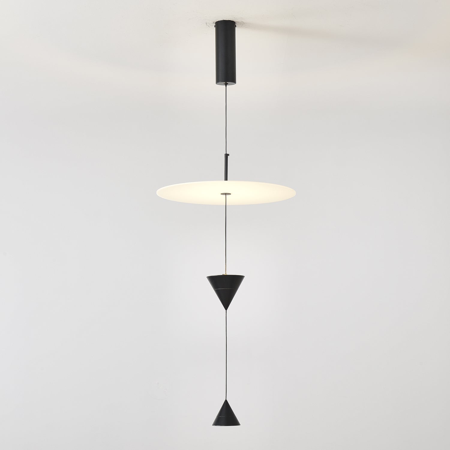 Stralunata Pendant Lamp - Blowlighting