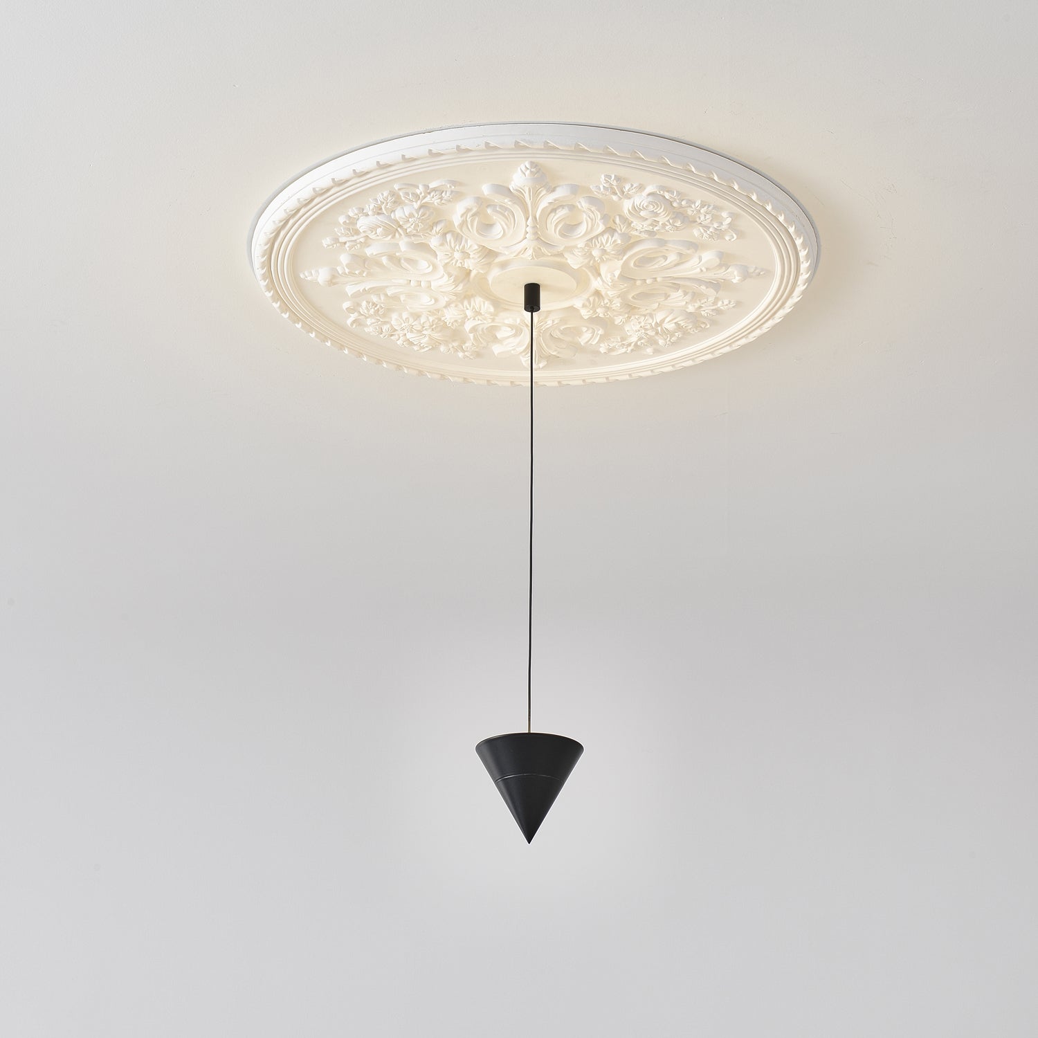 Stralunata Pendant Lamp - Blowlighting