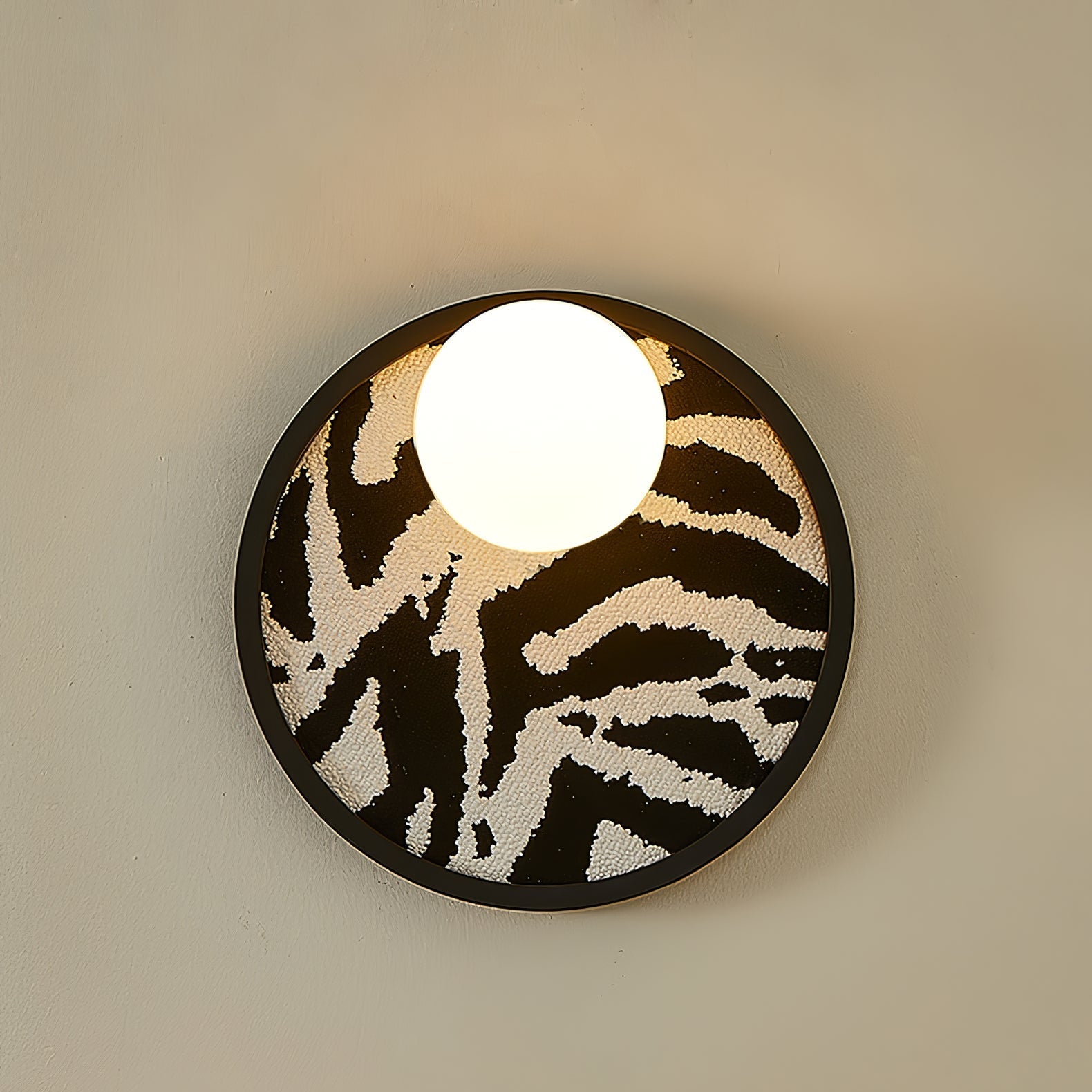 Strato Orbit Wall Light - Blowlighting