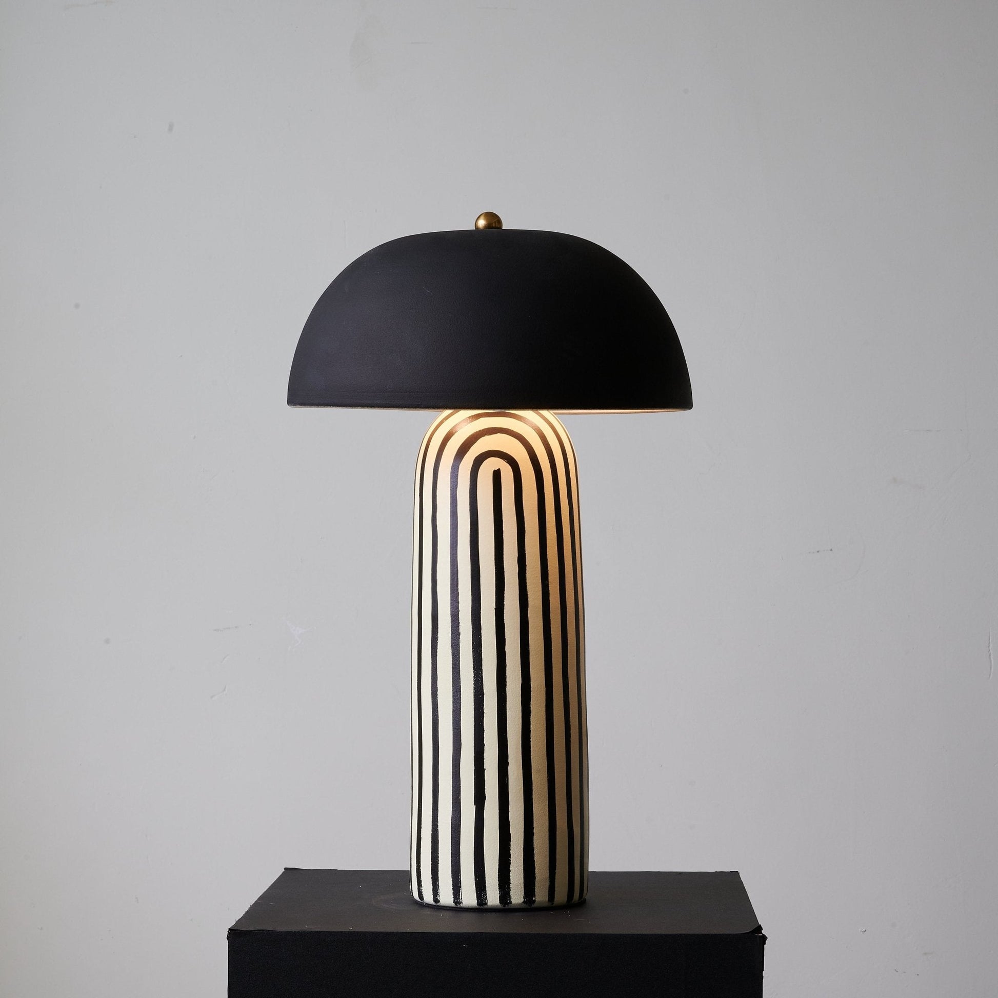 Stria Table Lamp - Blowlighting