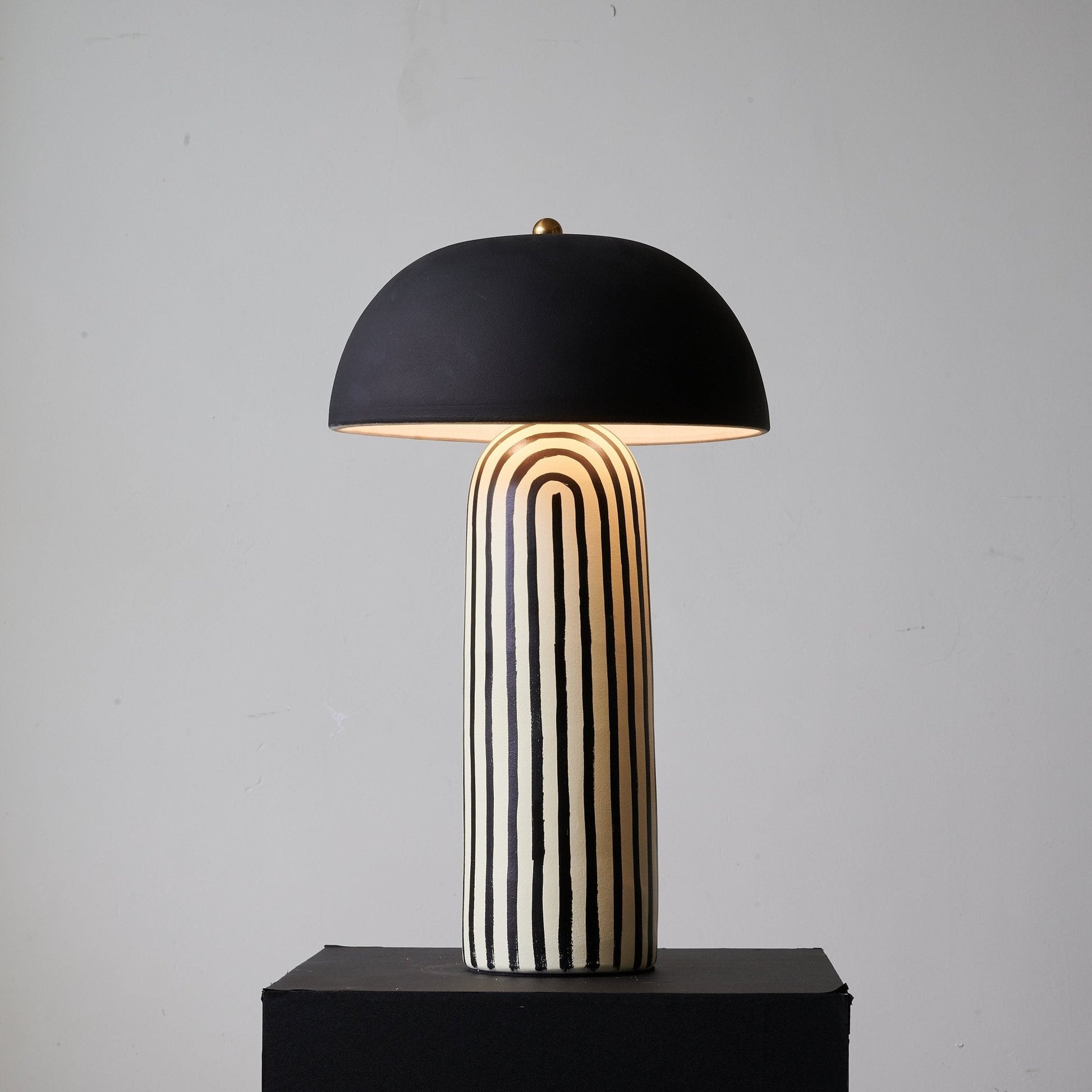 Stria Table Lamp - Blowlighting