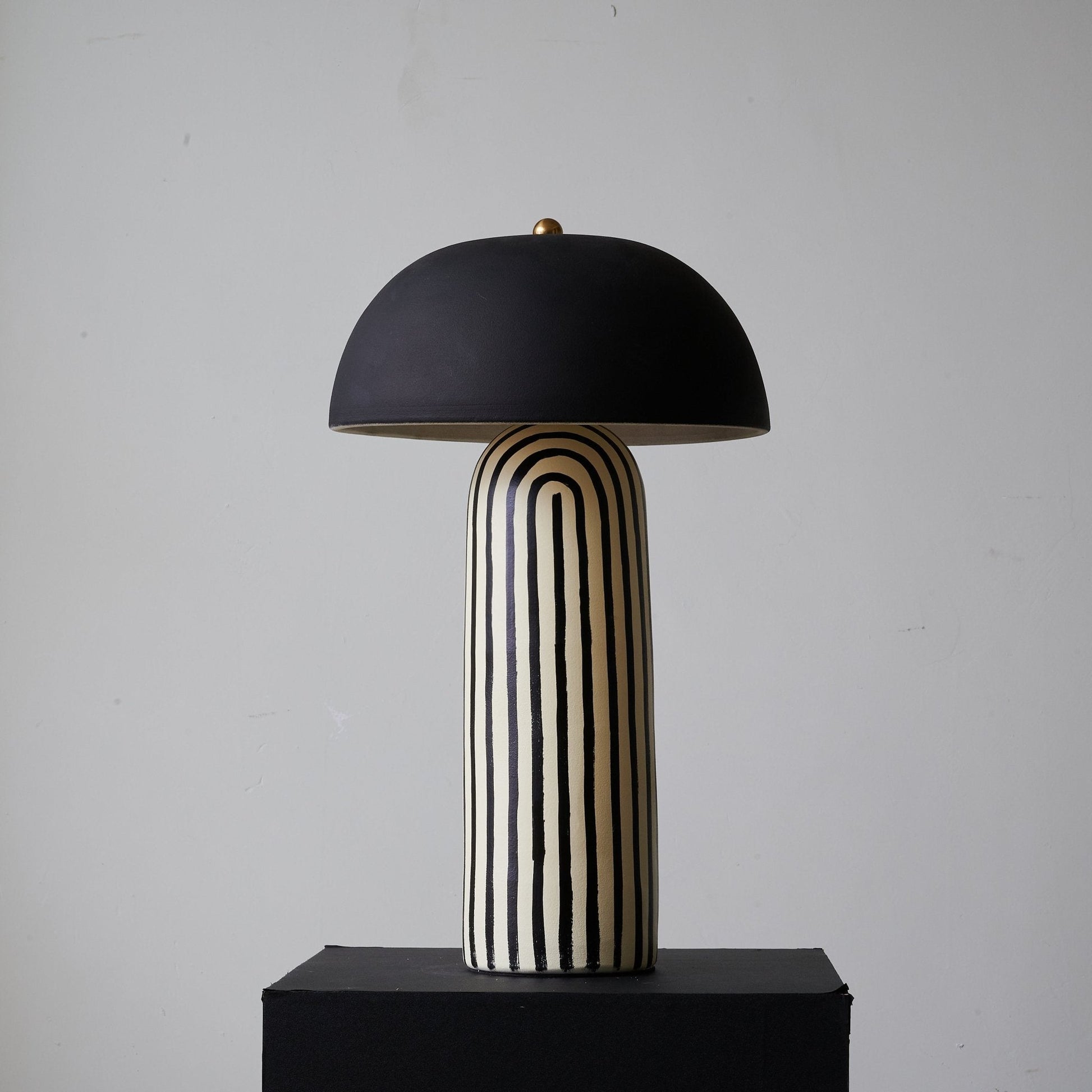 Stria Table Lamp - Blowlighting