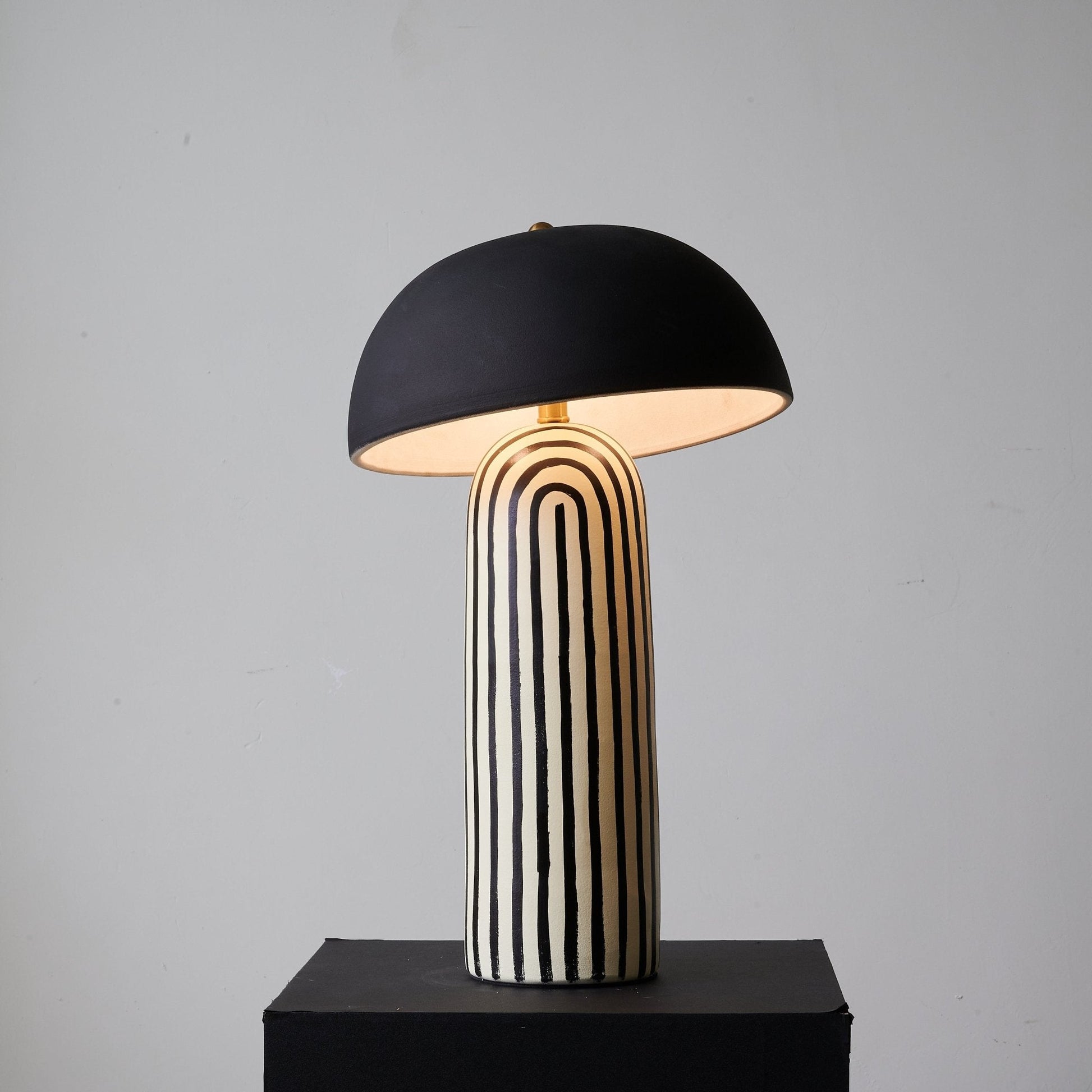 Stria Table Lamp - Blowlighting