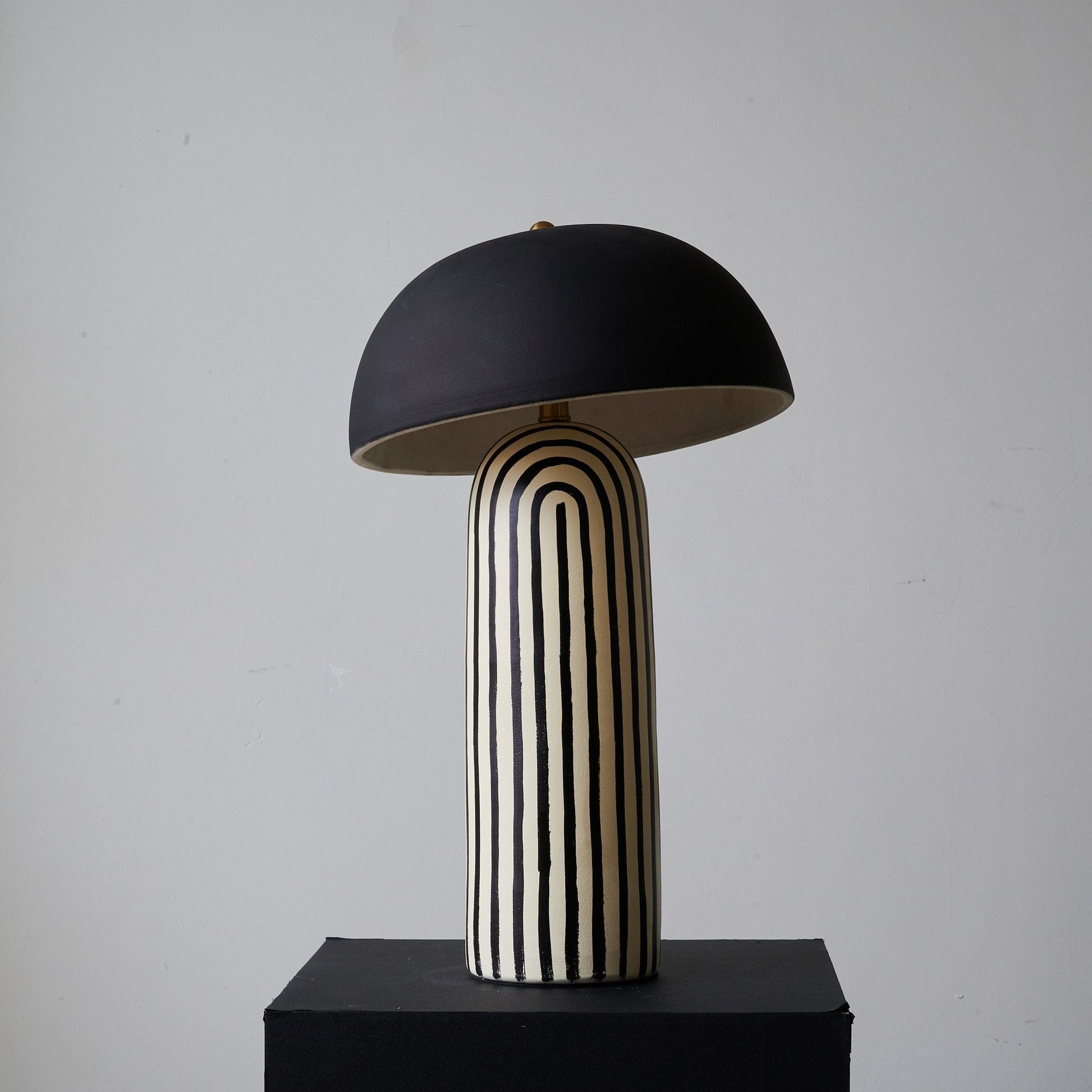 Stria Table Lamp - Blowlighting