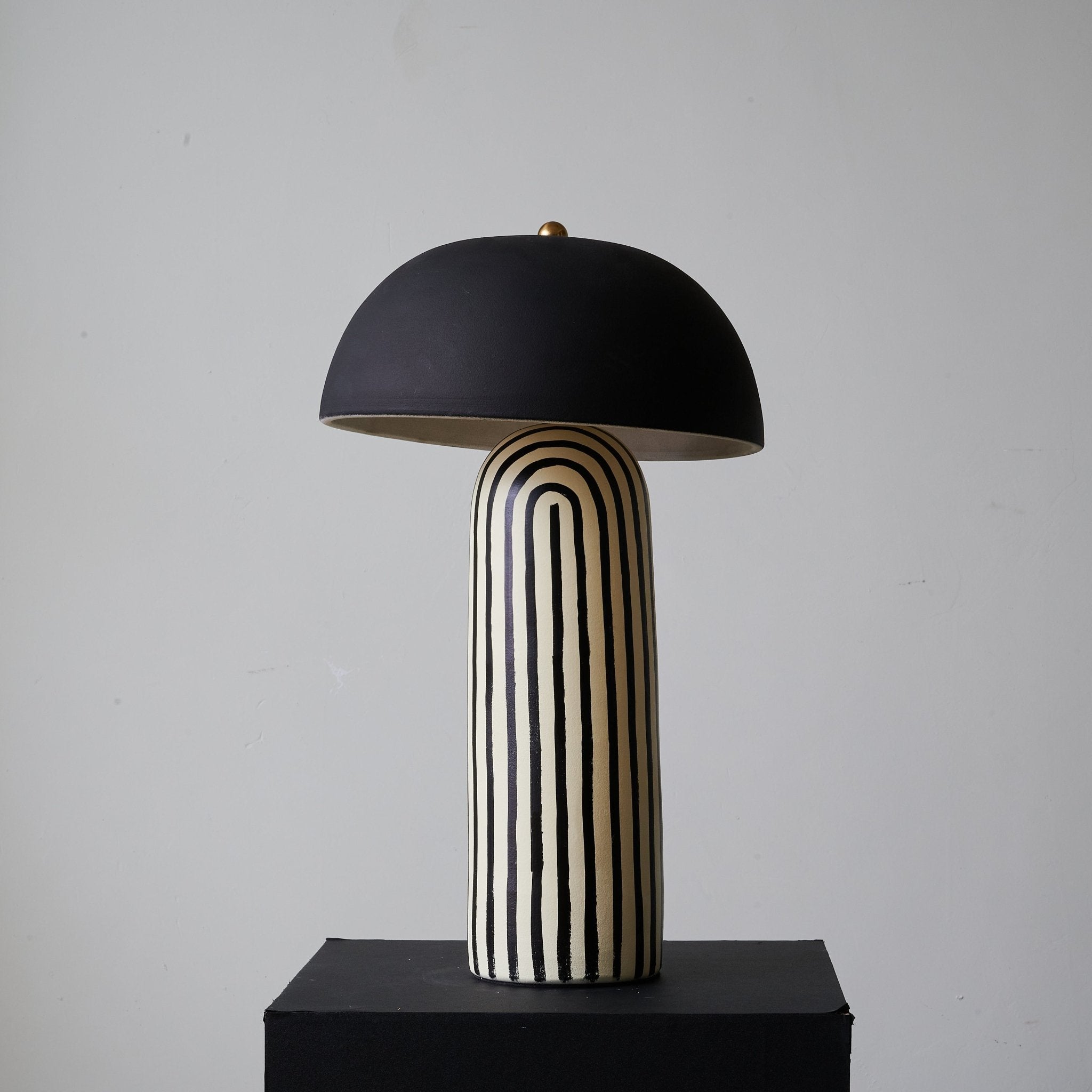Stria Table Lamp - Blowlighting