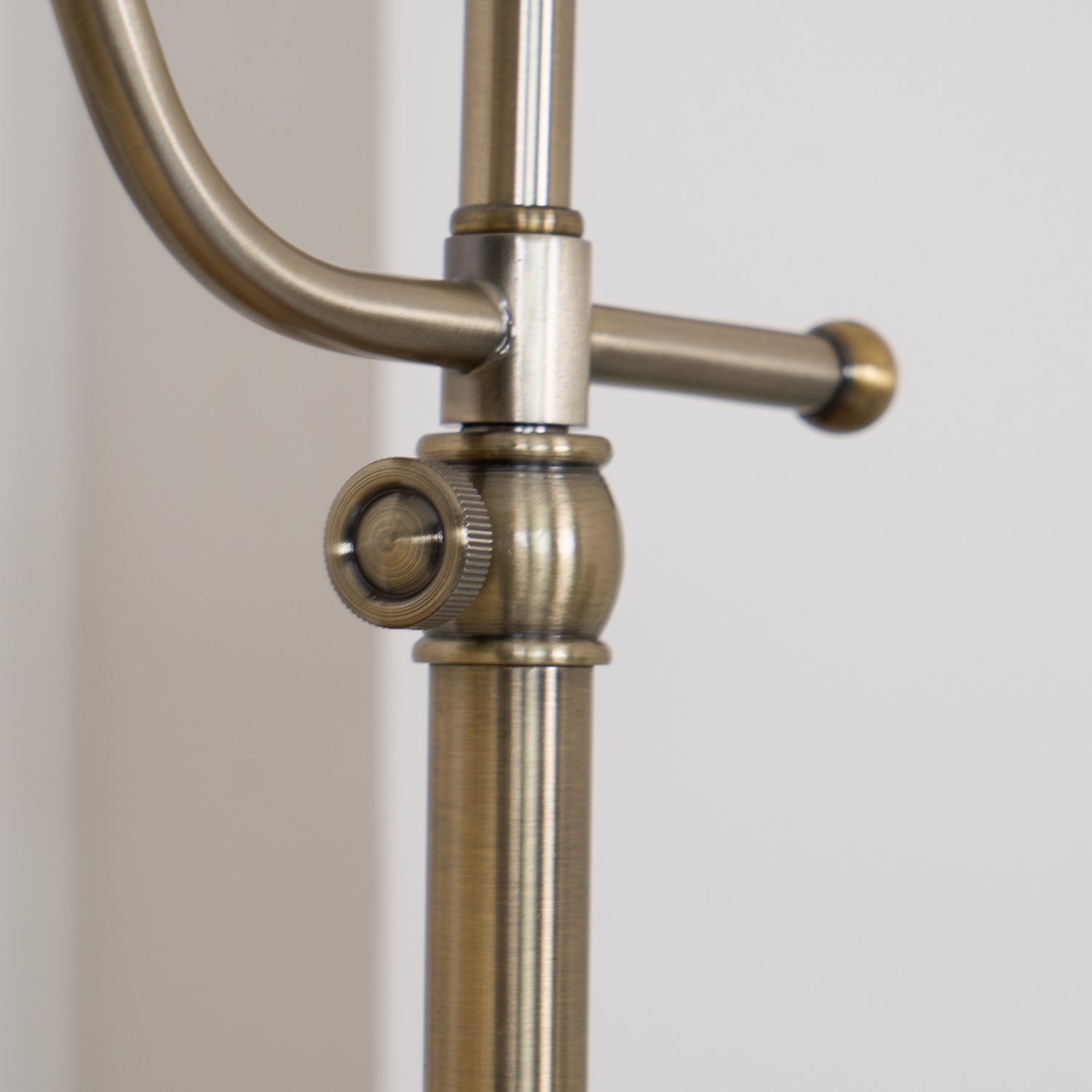 Suffolk Table Lamp - Blowlighting