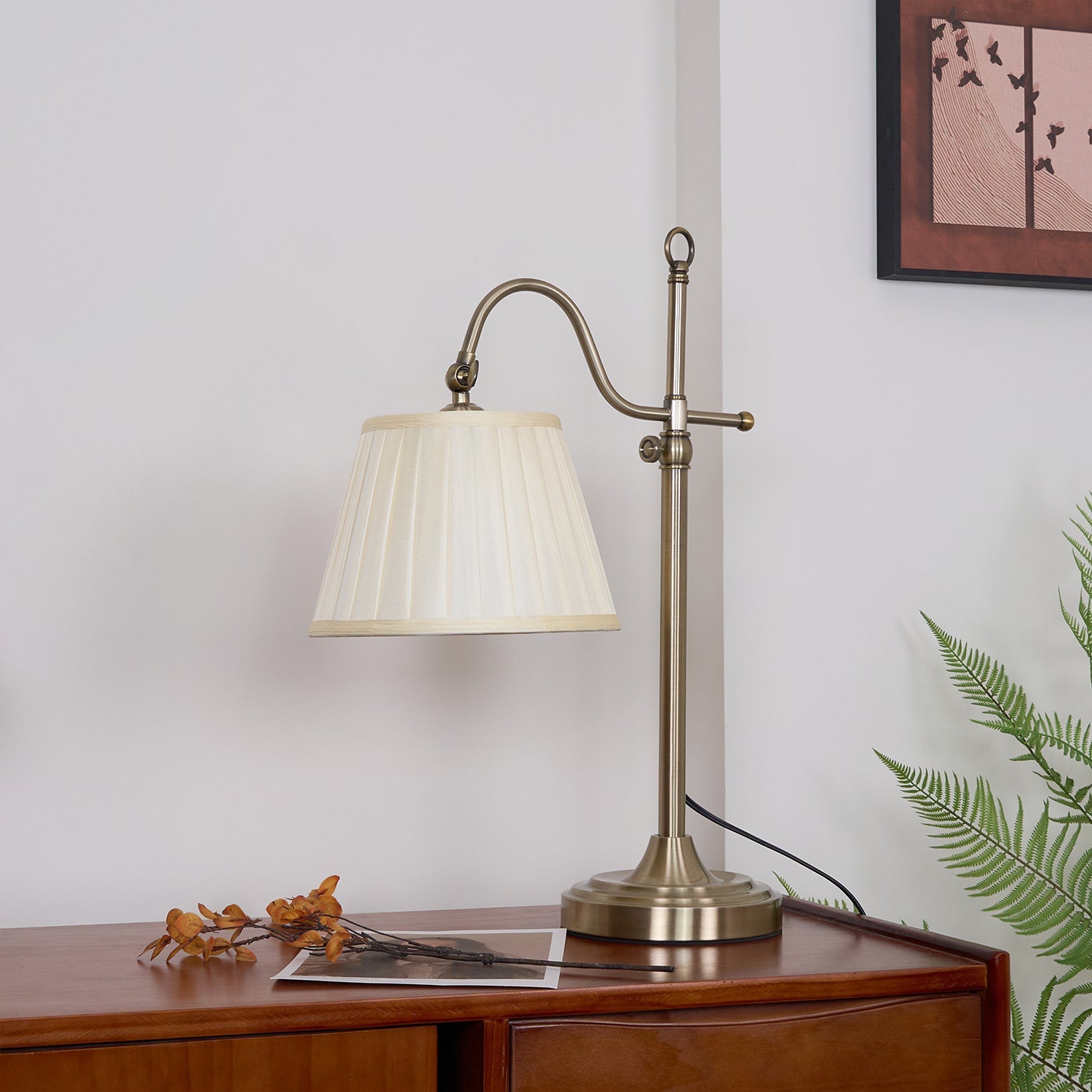 Suffolk Table Lamp - Blowlighting
