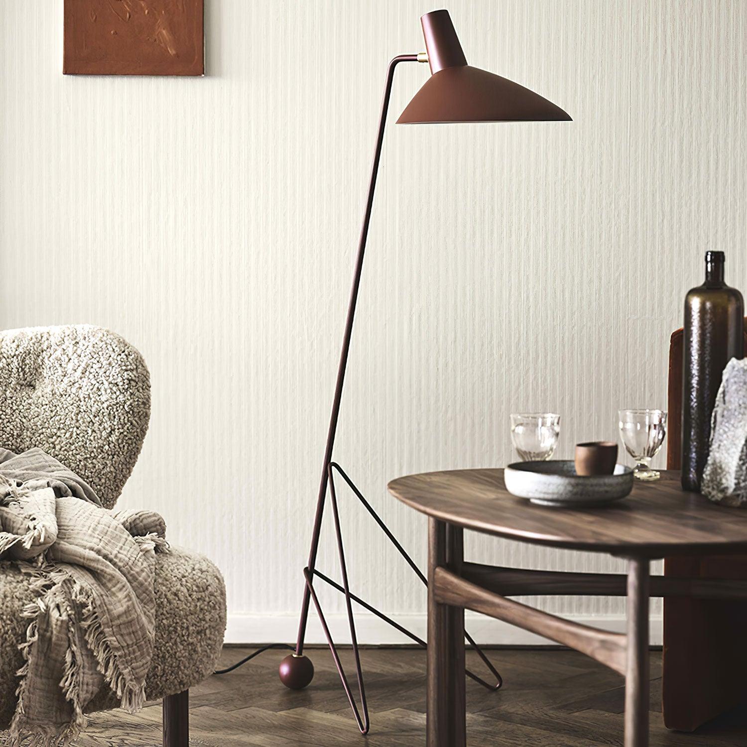 Svelte Noir Floor Lamp - Blowlighting