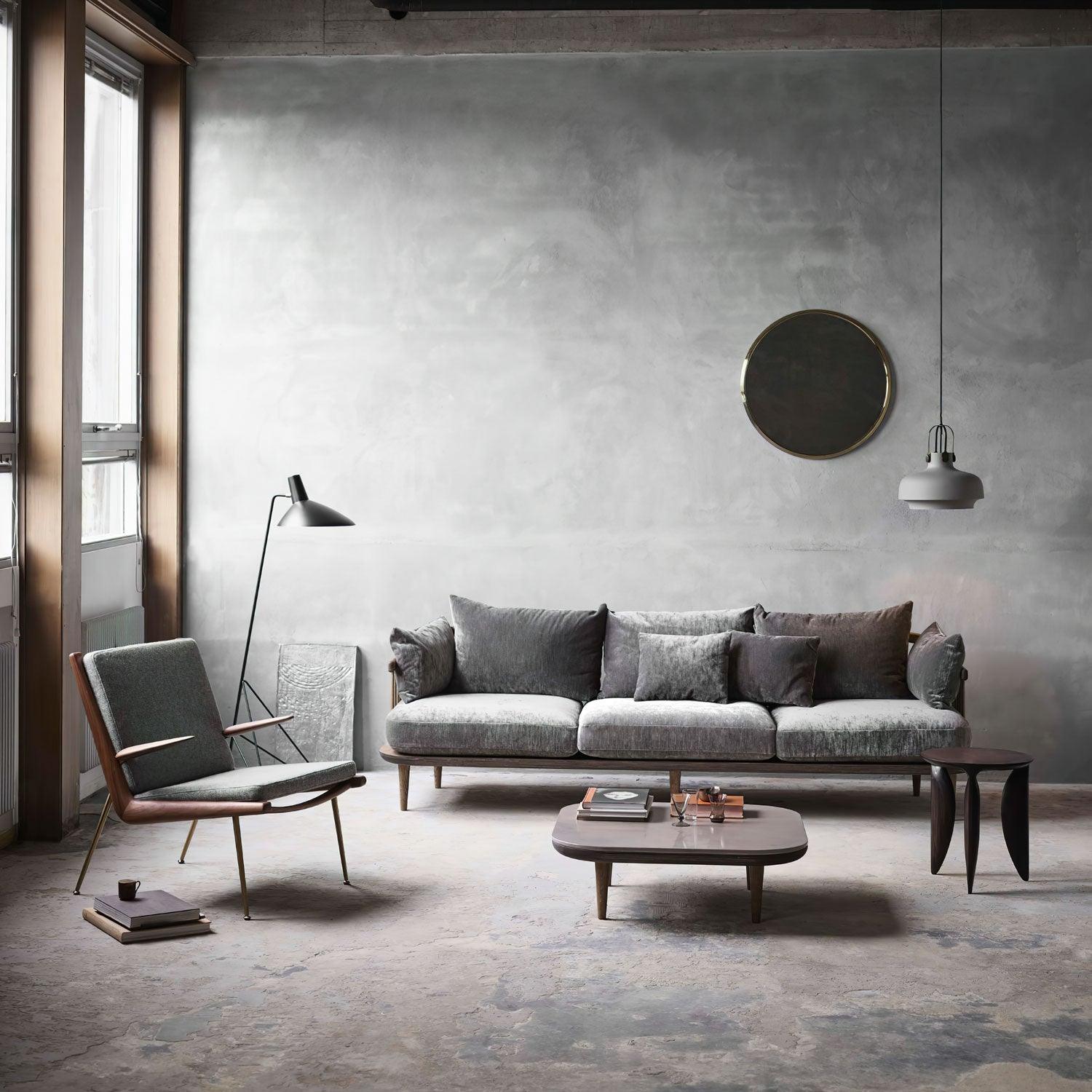 Svelte Noir Floor Lamp - Blowlighting