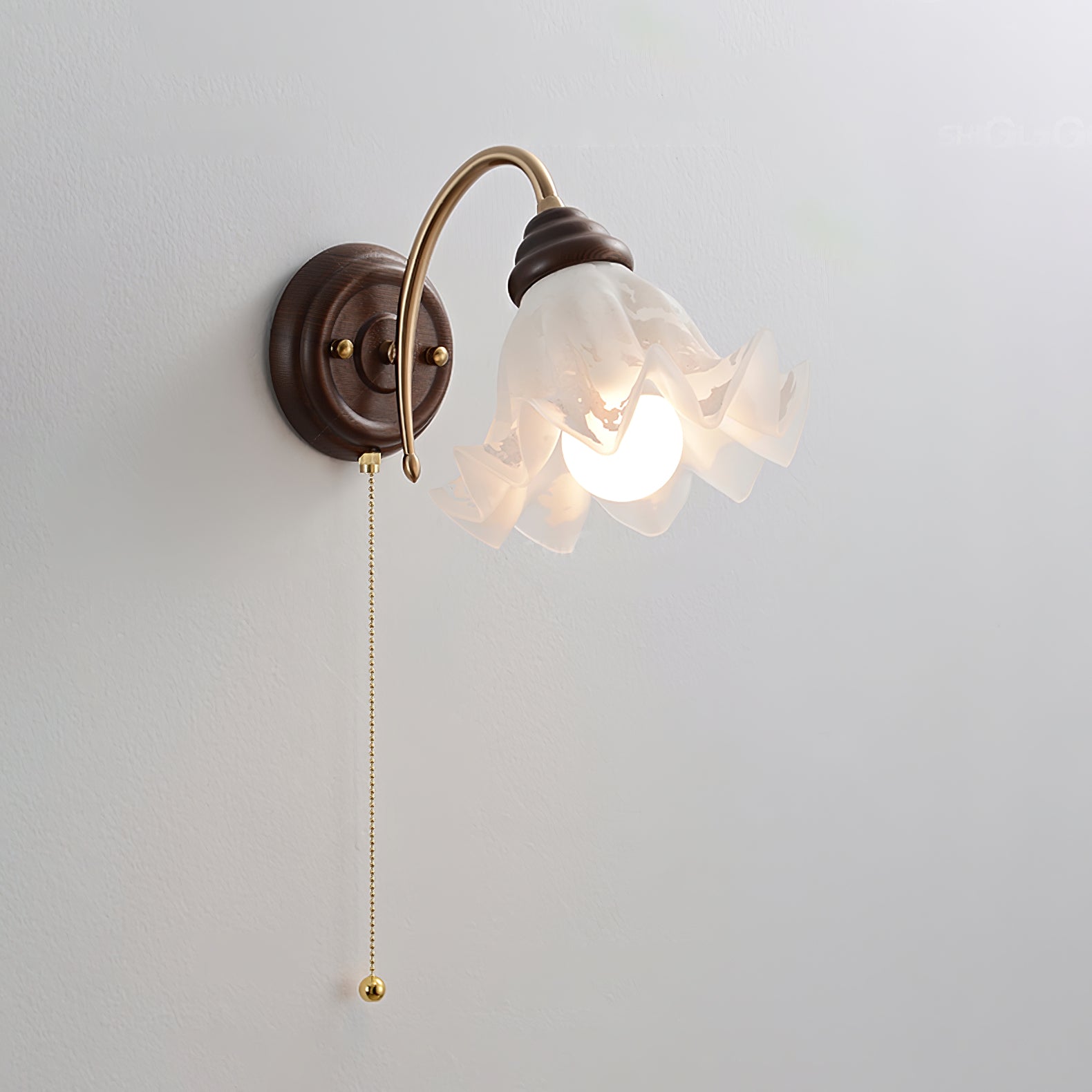 Sylphine Wall Lamp - Blowlighting