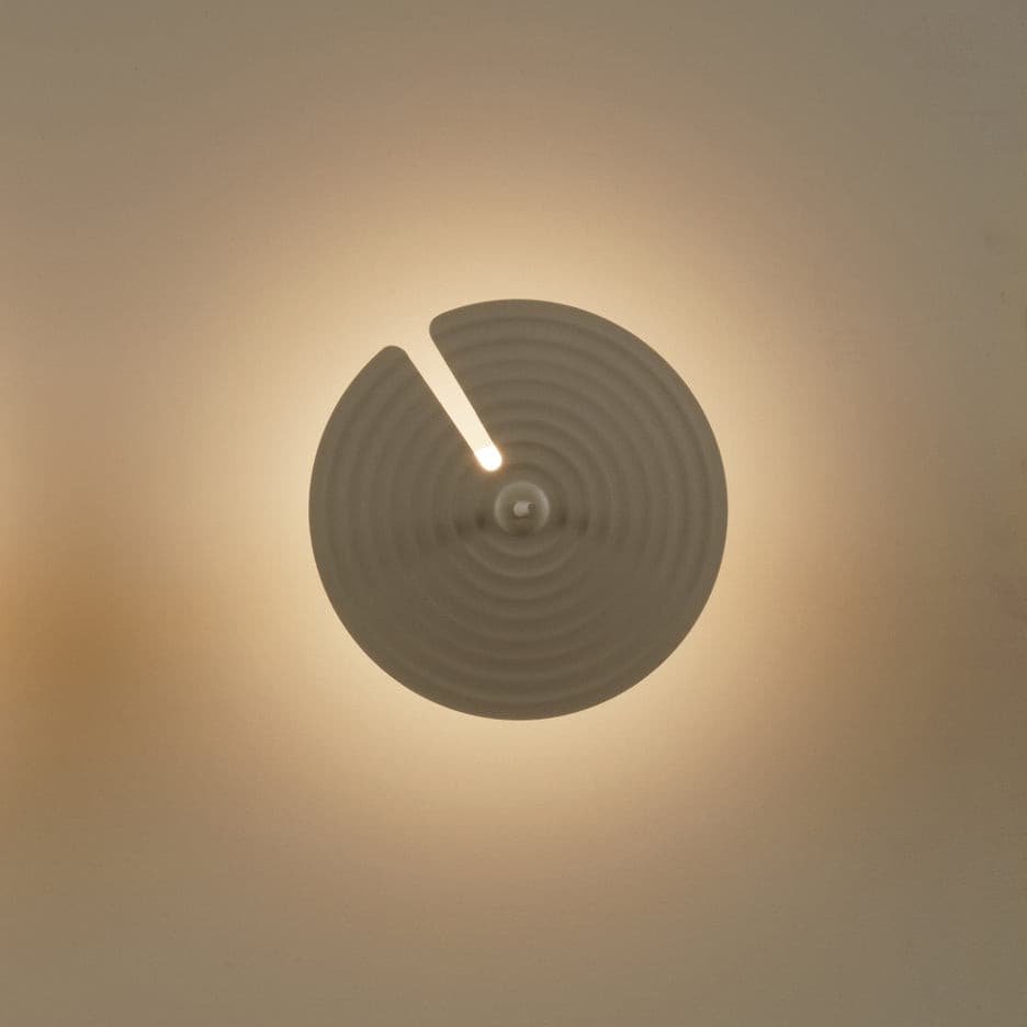Symphony Wall Lamp - Blowlighting