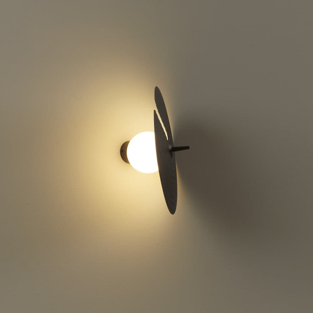 Symphony Wall Lamp - Blowlighting