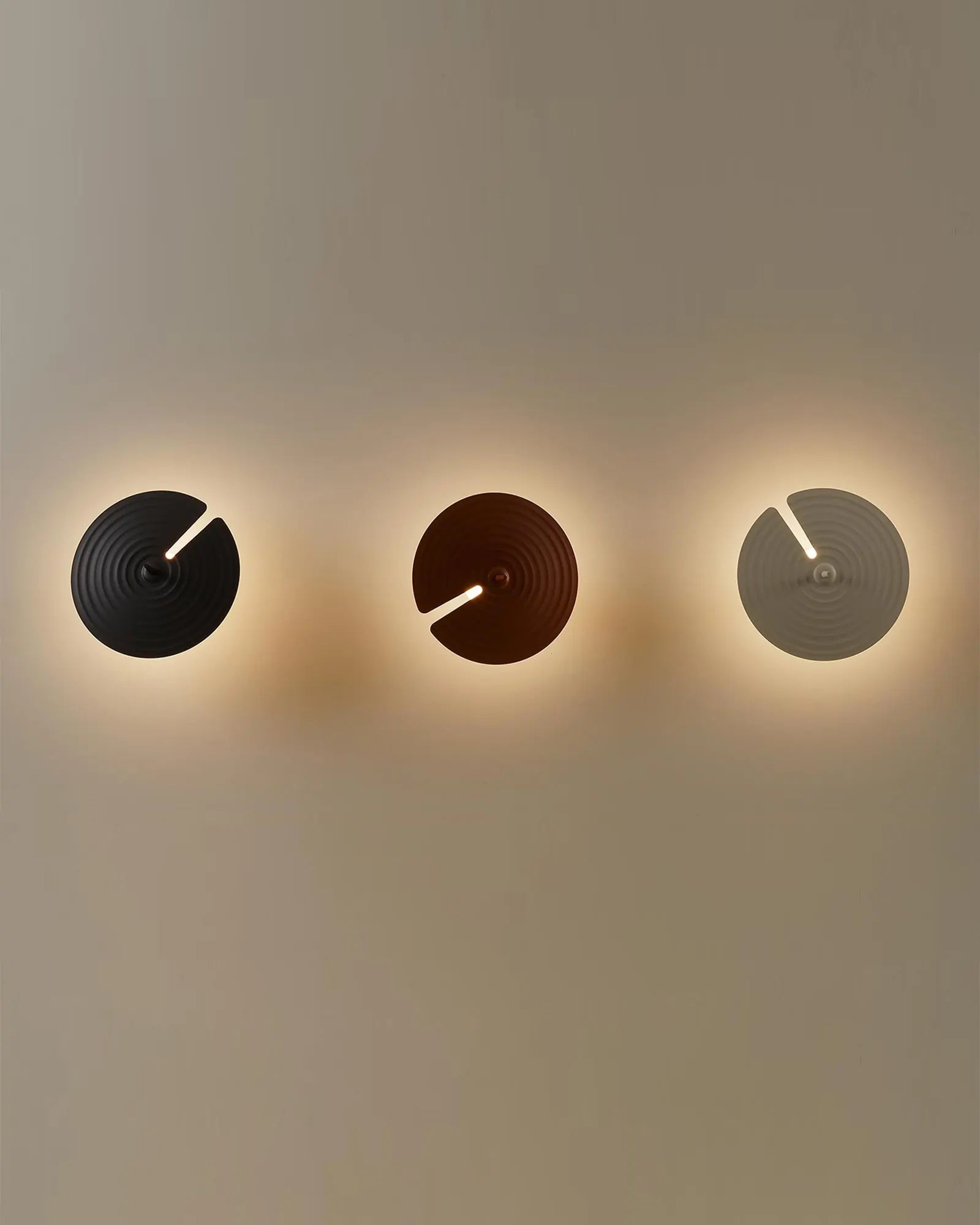 Symphony Wall Lamp - Blowlighting