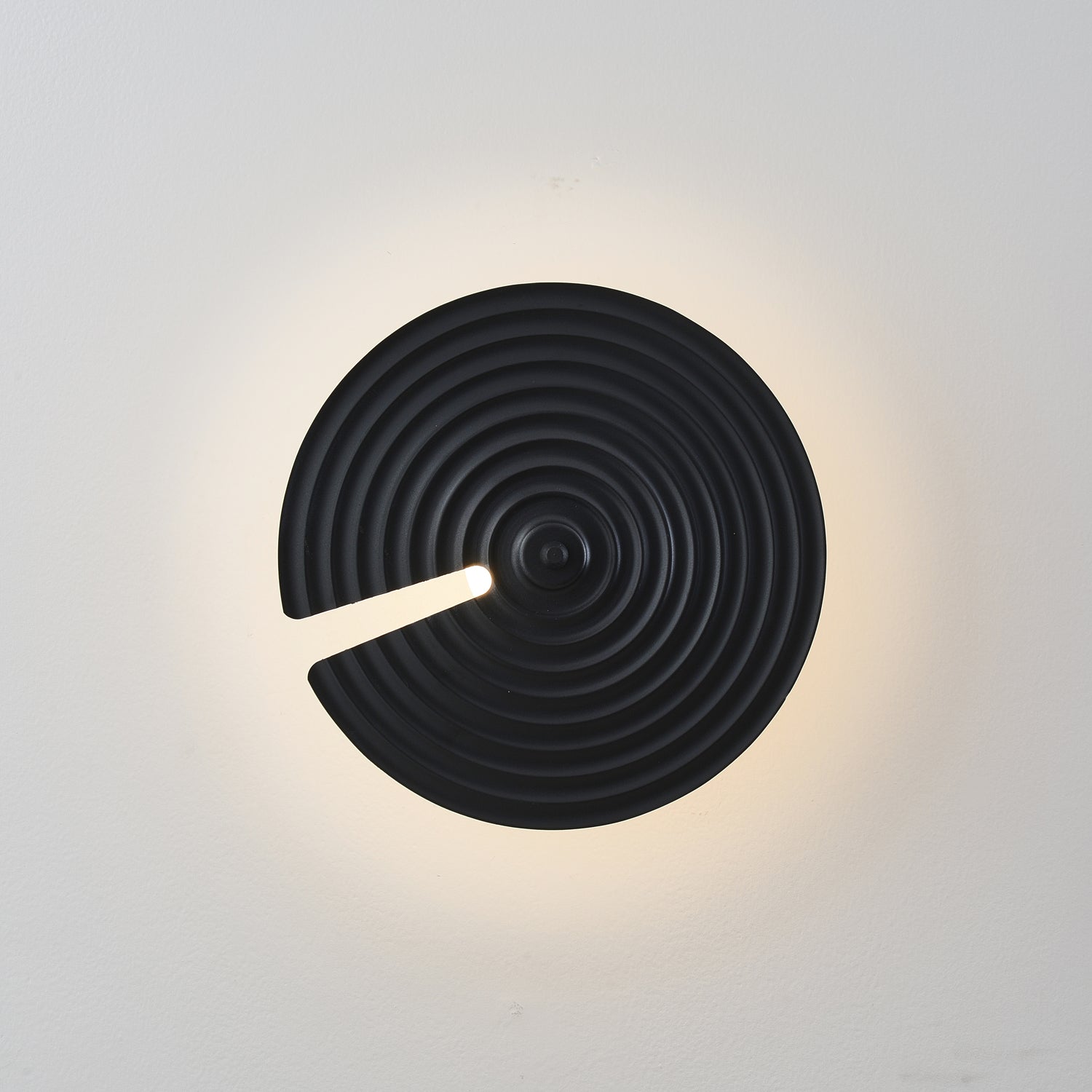 Symphony Wall Lamp - Blowlighting