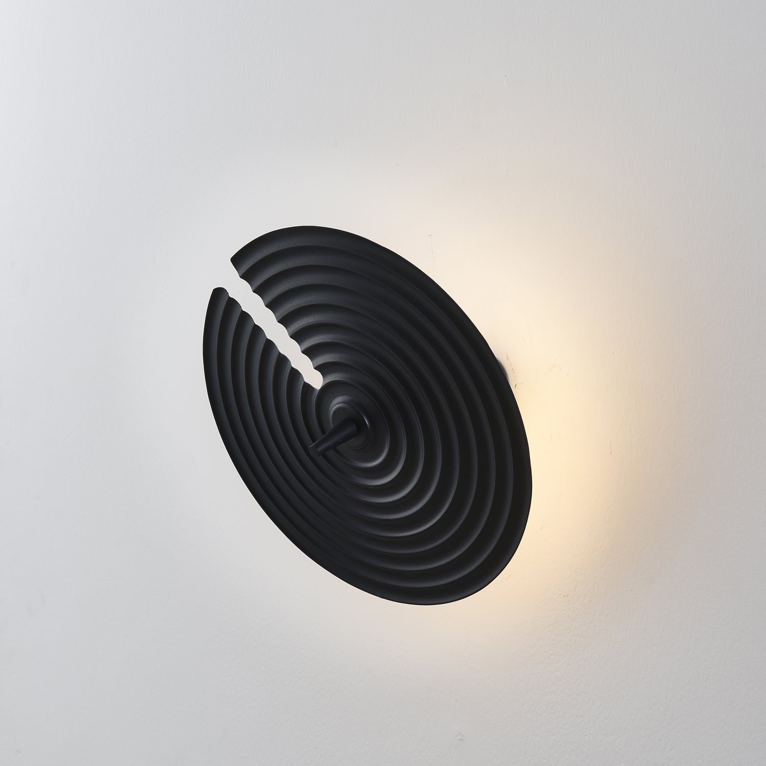 Symphony Wall Lamp - Blowlighting