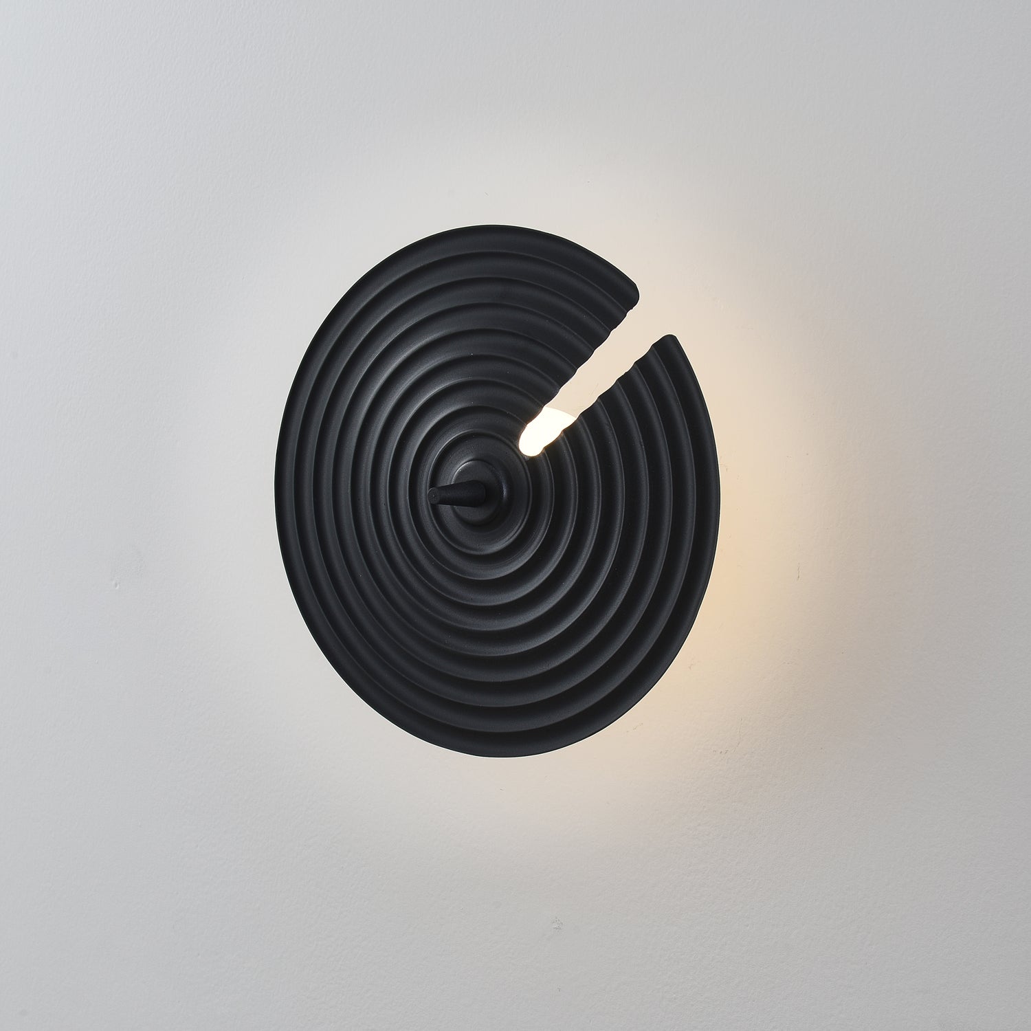 Symphony Wall Lamp - Blowlighting