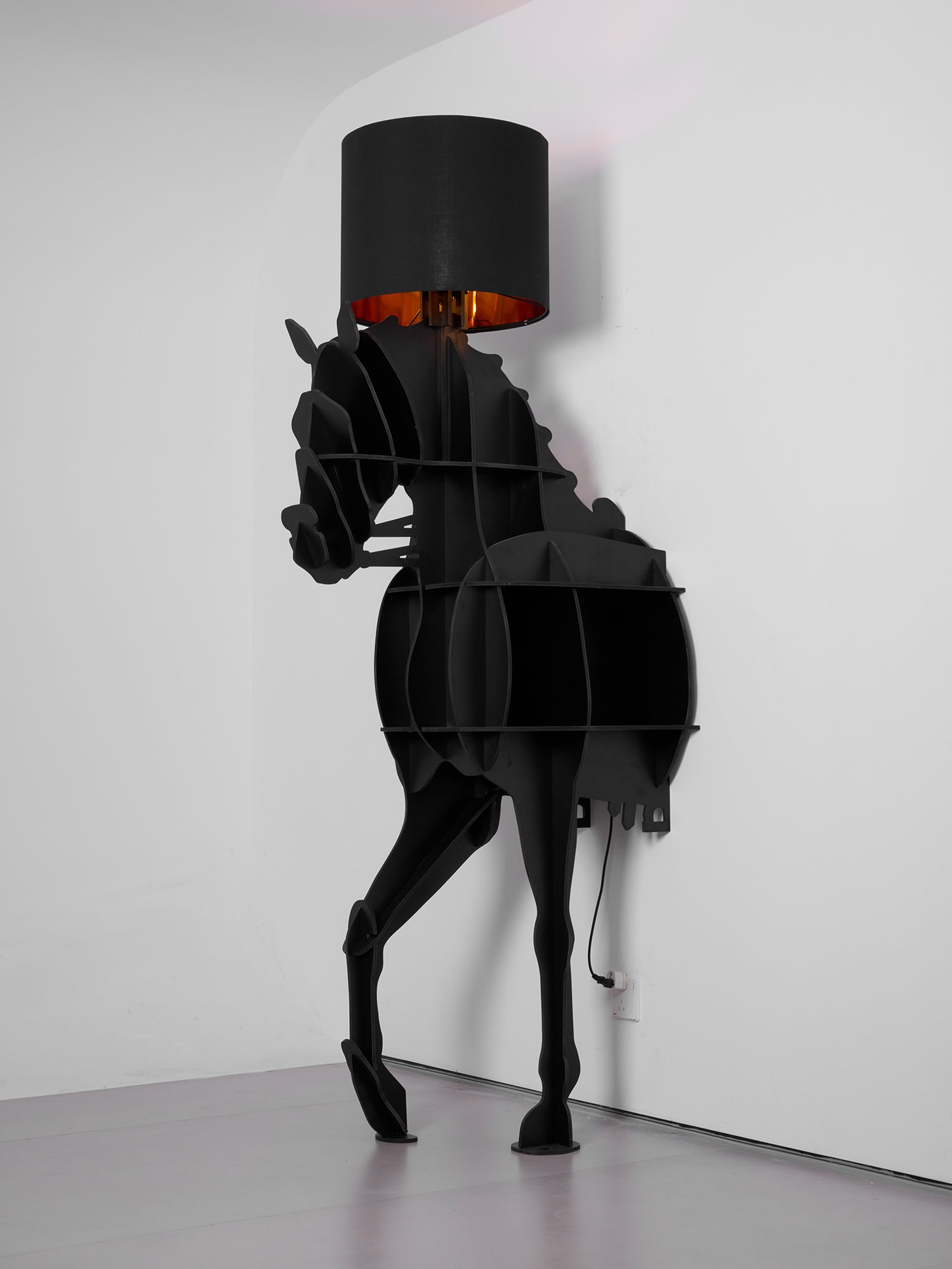 Zothaara Horse-shaped Floor Lamp - Blowlighting
