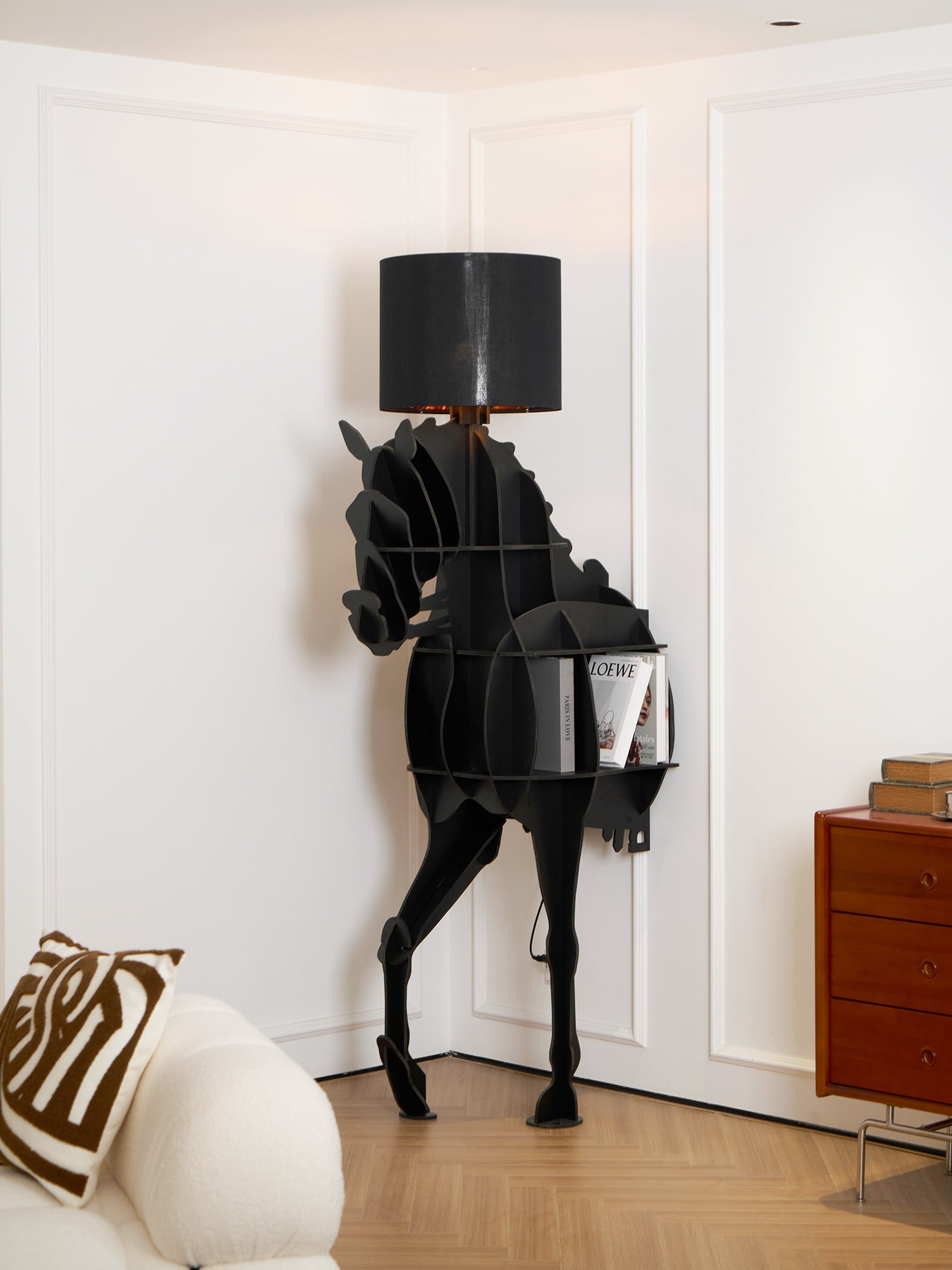 Zothaara Horse-shaped Floor Lamp - Blowlighting