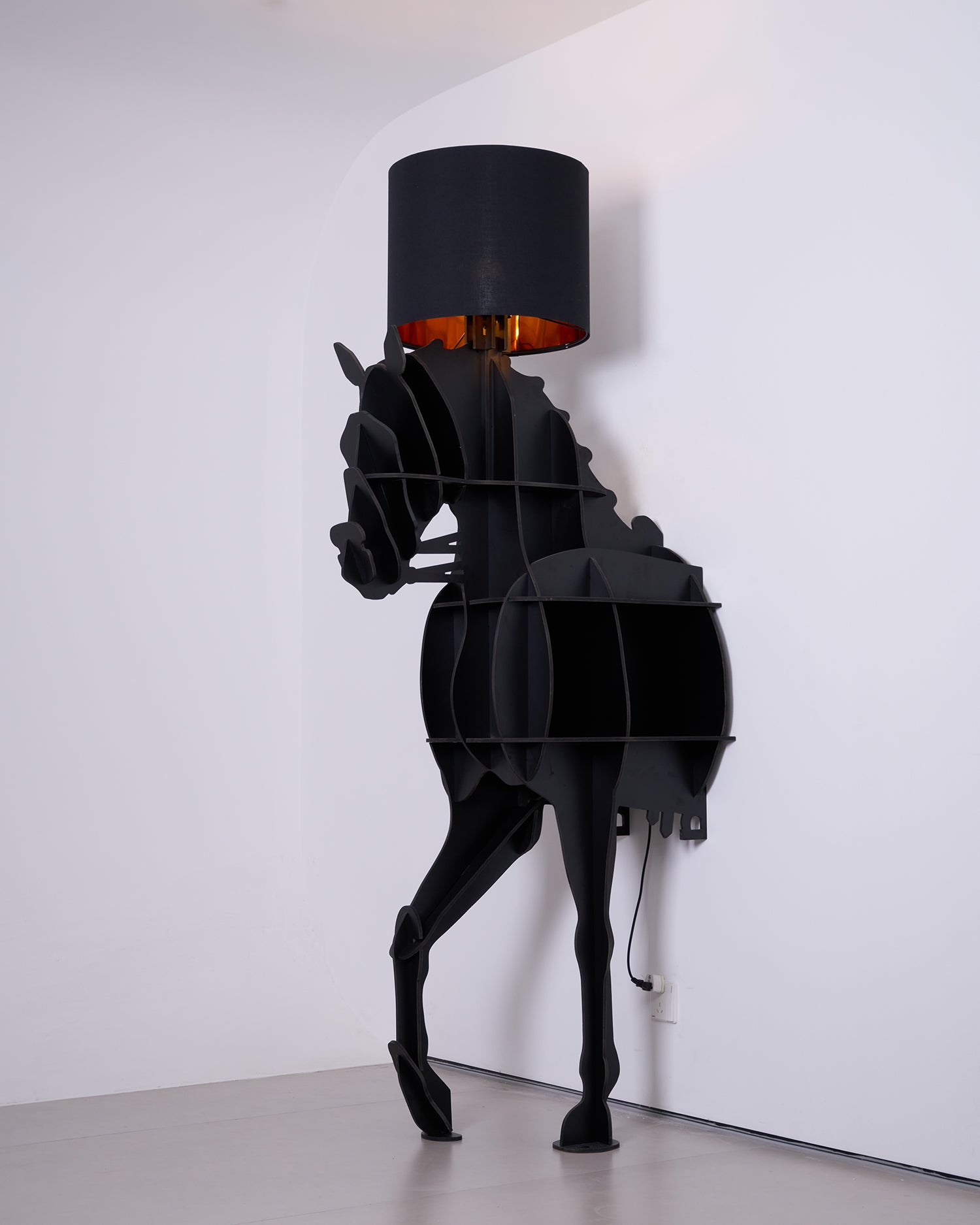 Zothaara Horse-shaped Floor Lamp - Blowlighting