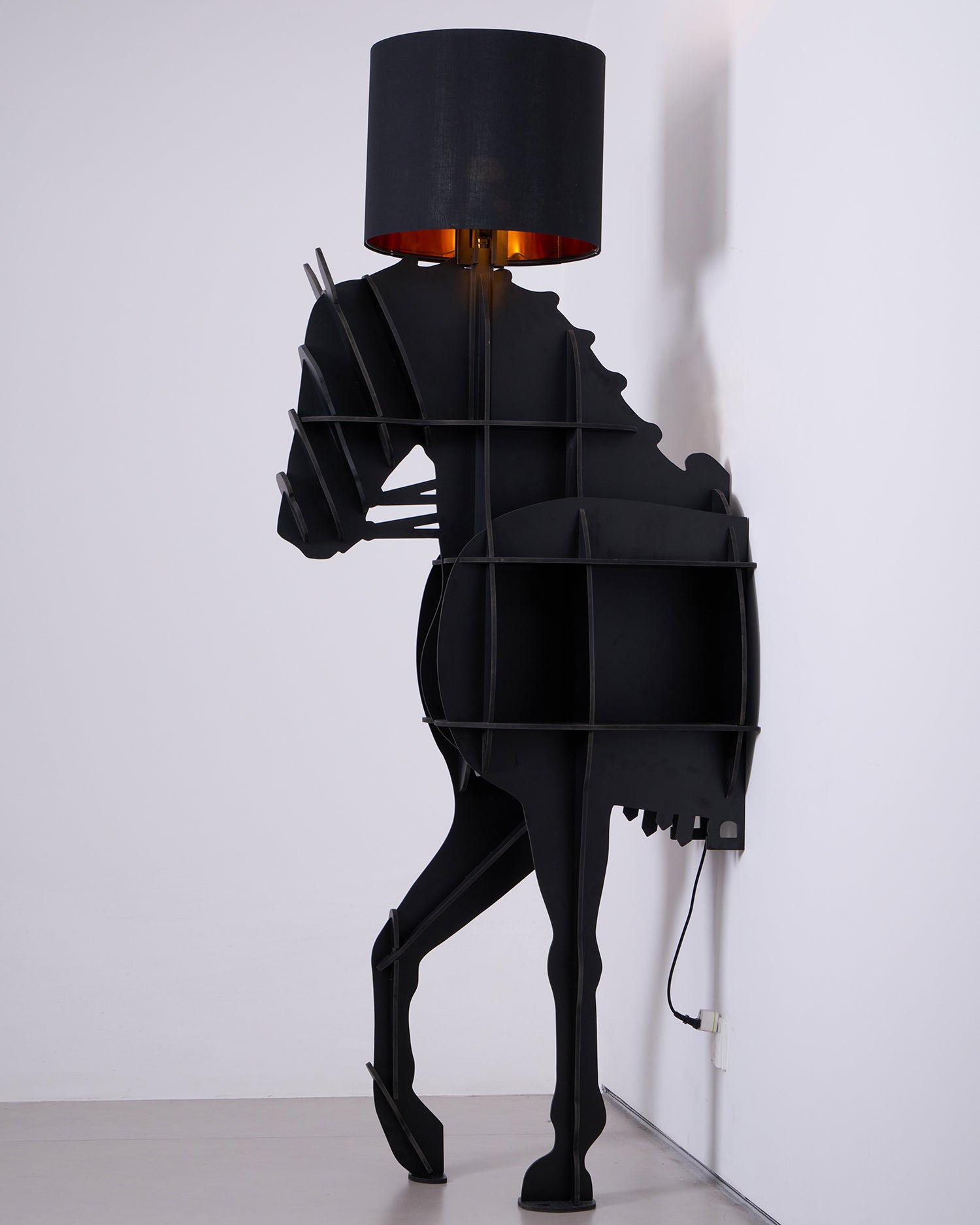 Zothaara Horse-shaped Floor Lamp - Blowlighting