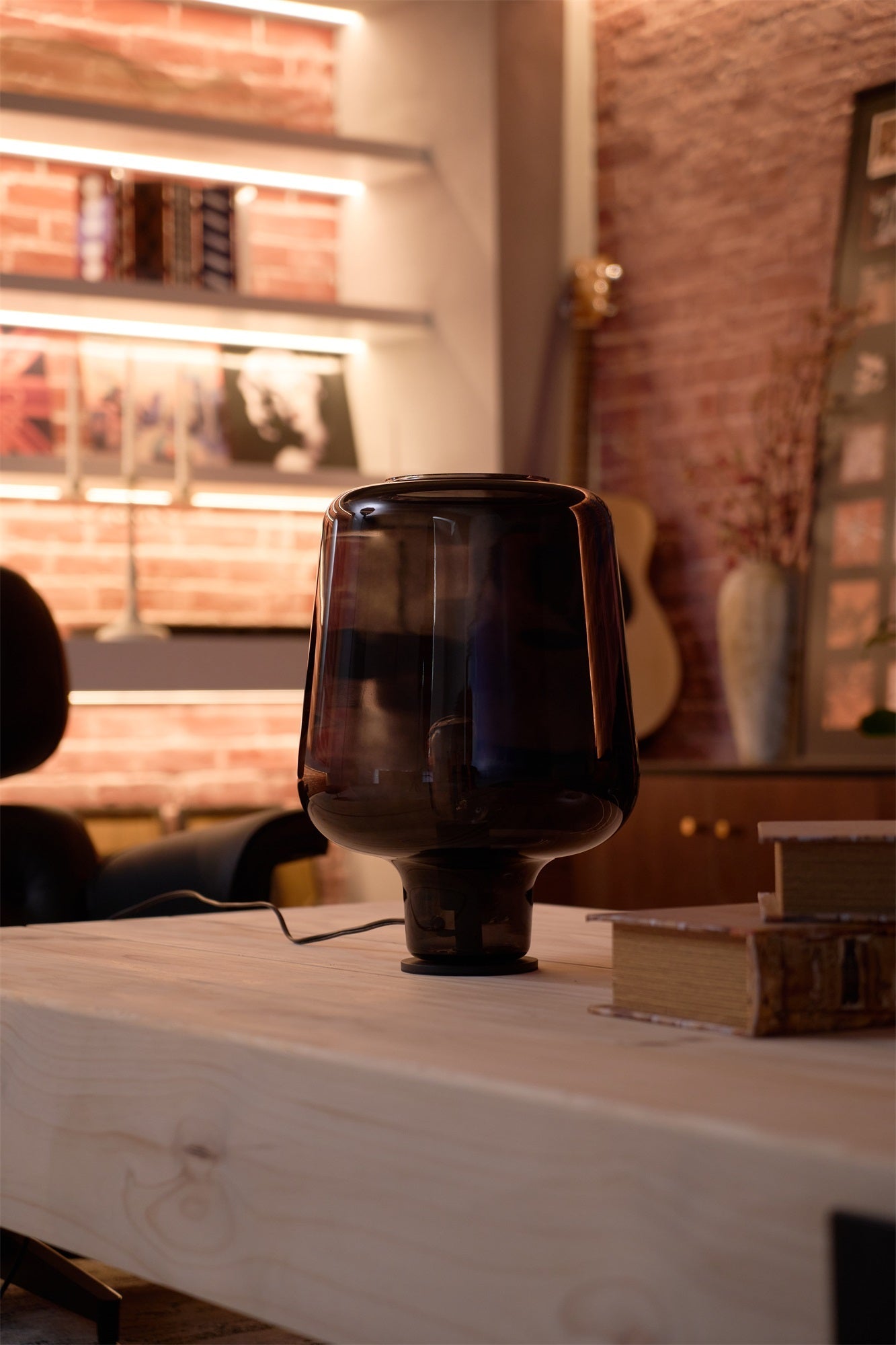 Teutonic Glass Table Lamp - Blowlighting