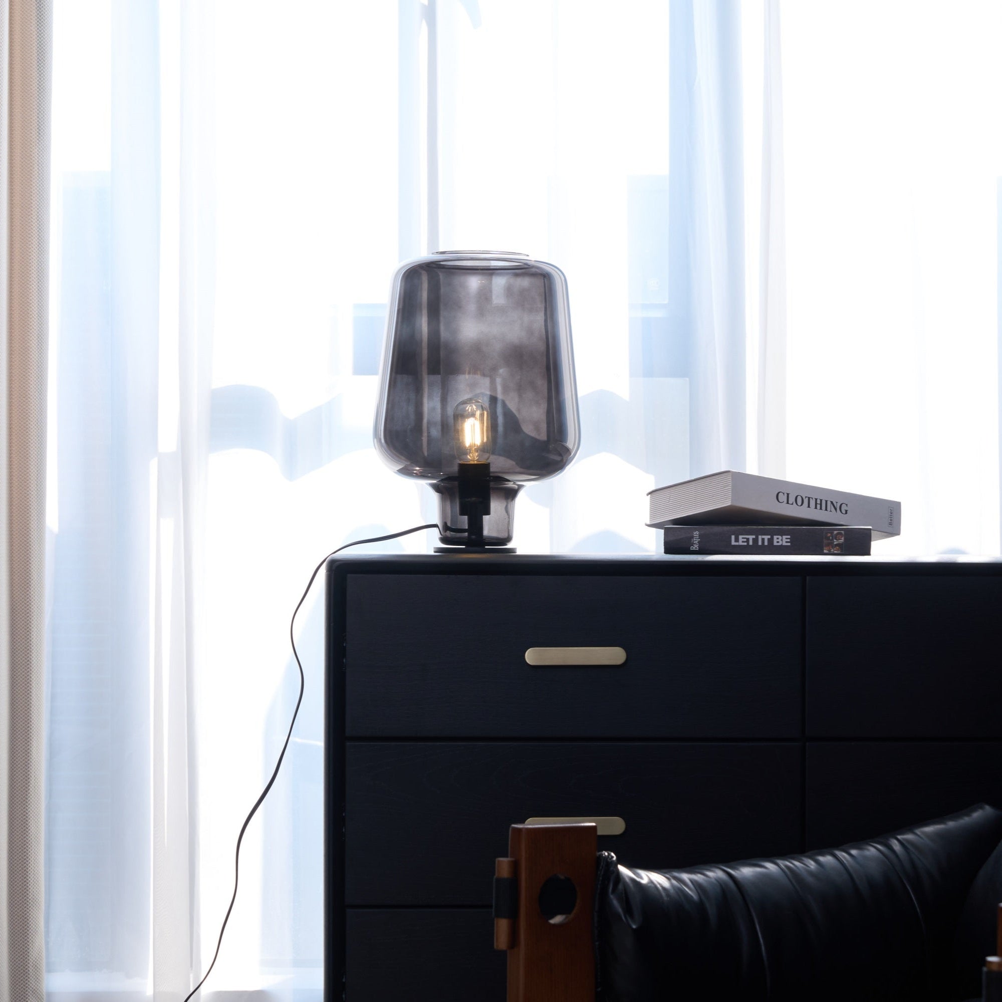 Teutonic Glass Table Lamp - Blowlighting