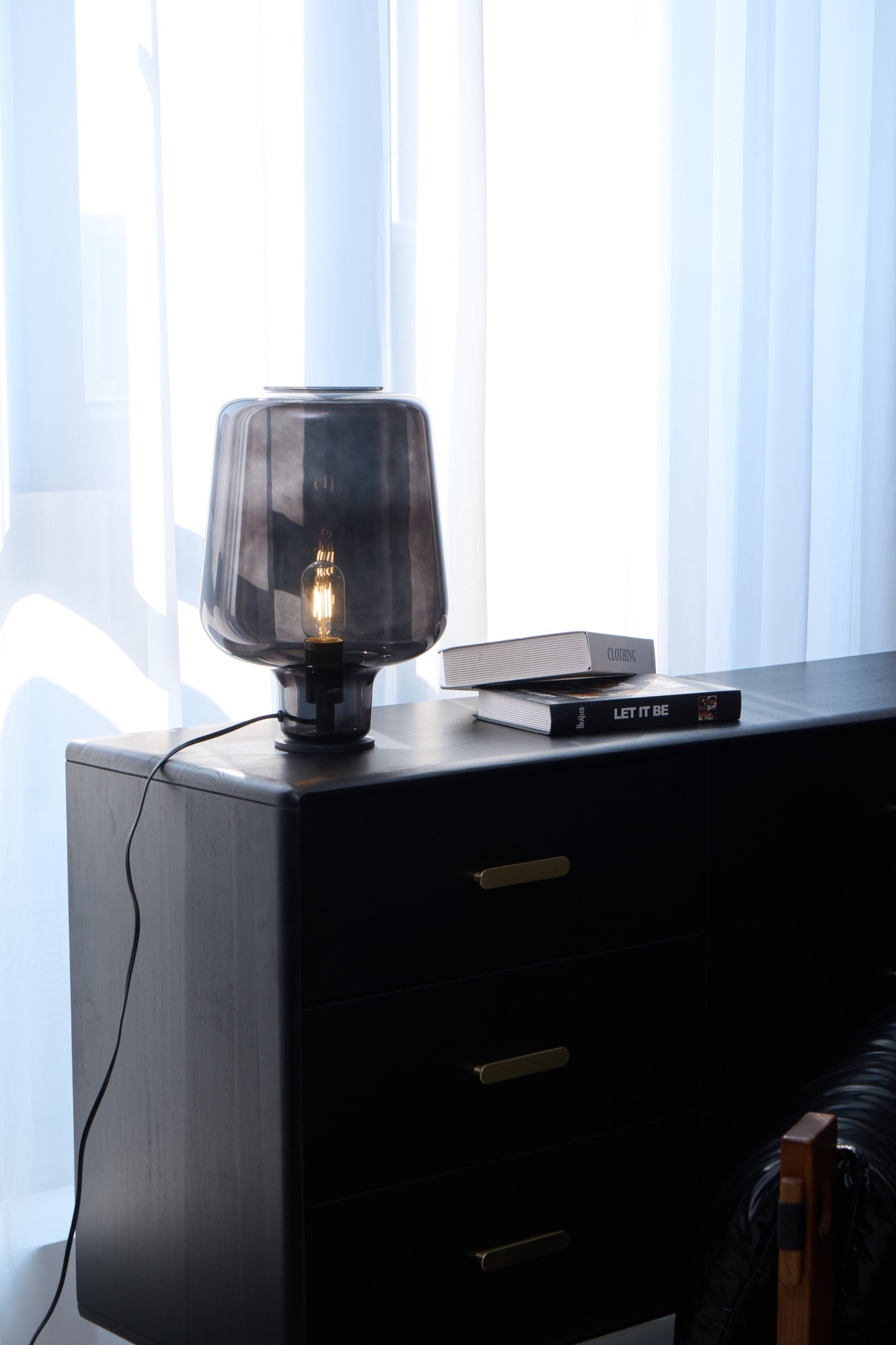 Teutonic Glass Table Lamp - Blowlighting
