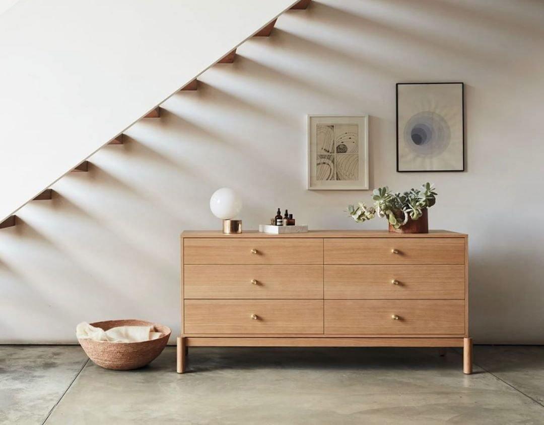 Tip of The Tongue Table Lamp - Blowlighting