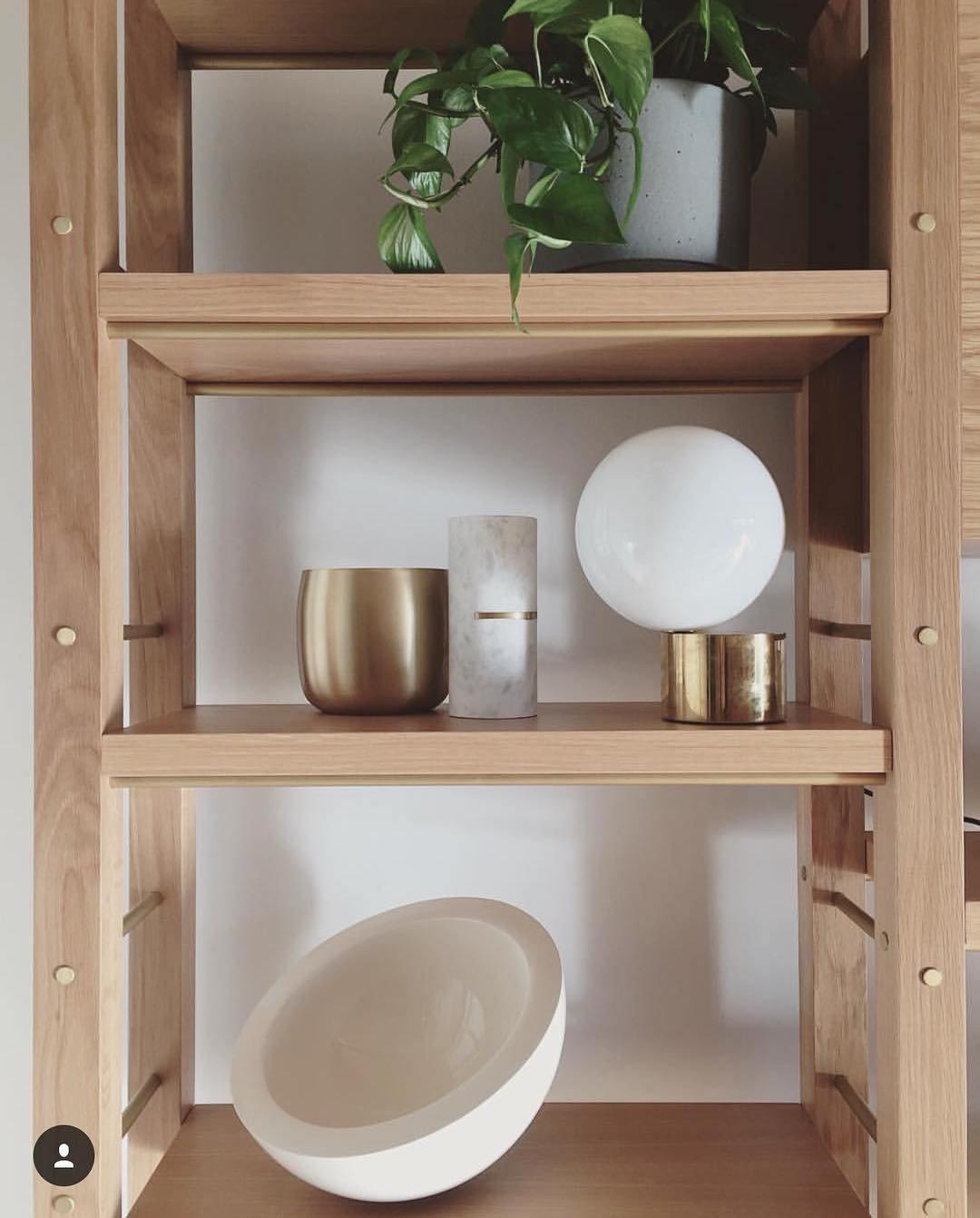 Tip of The Tongue Table Lamp - Blowlighting