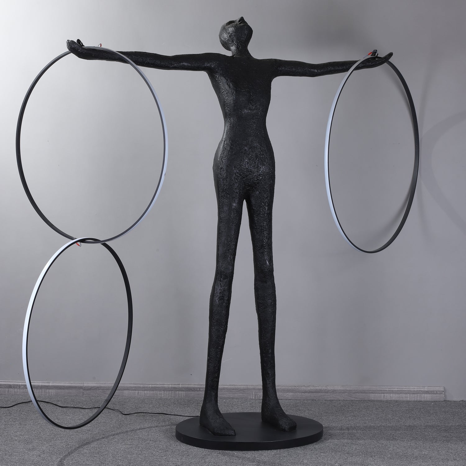 Eclipsa Dual-Ring Sculptural Black Metal Floor Lamp - Blowlighting