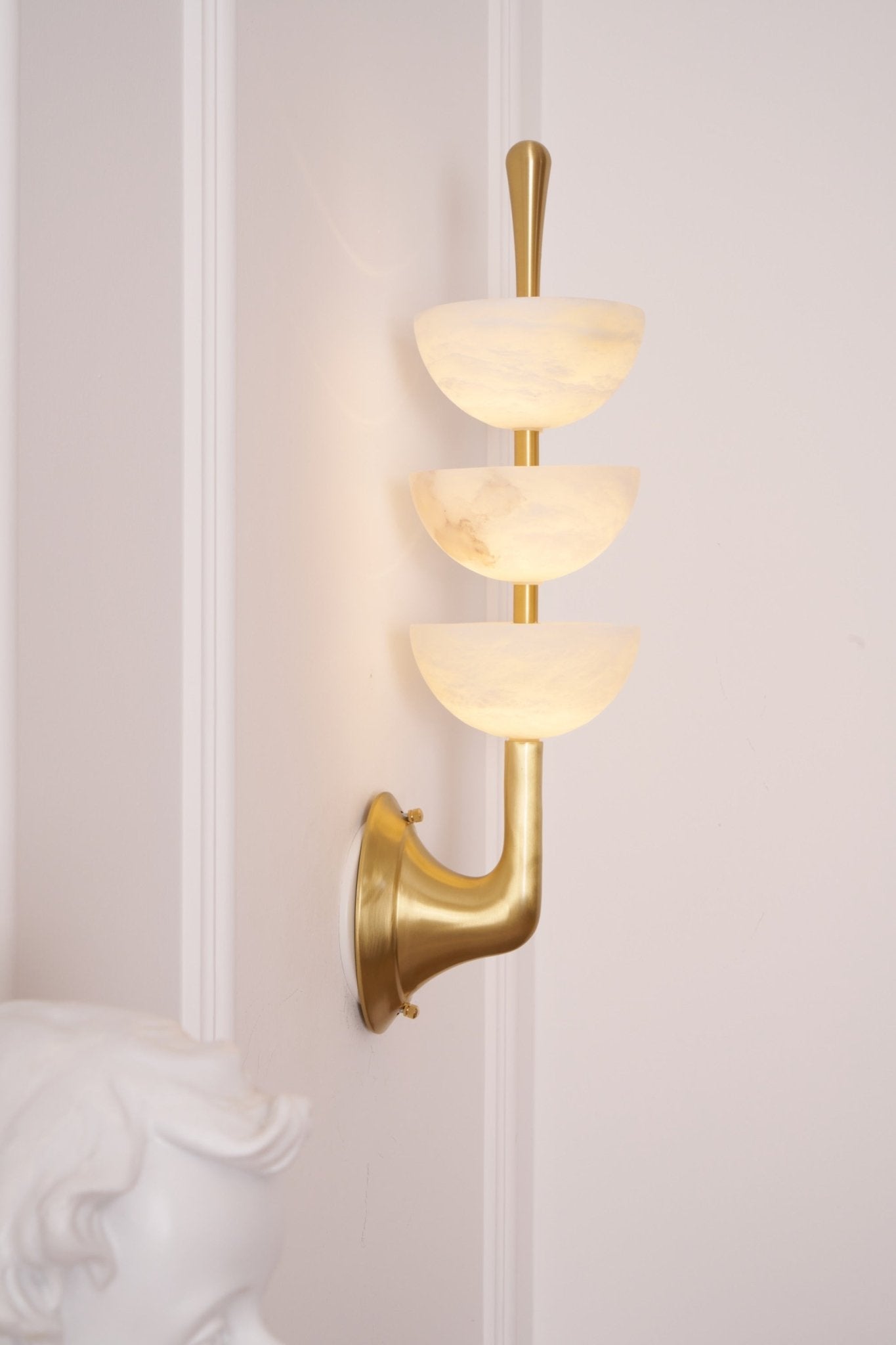 Ulmiraris Alabaster Wall Light - Blowlighting