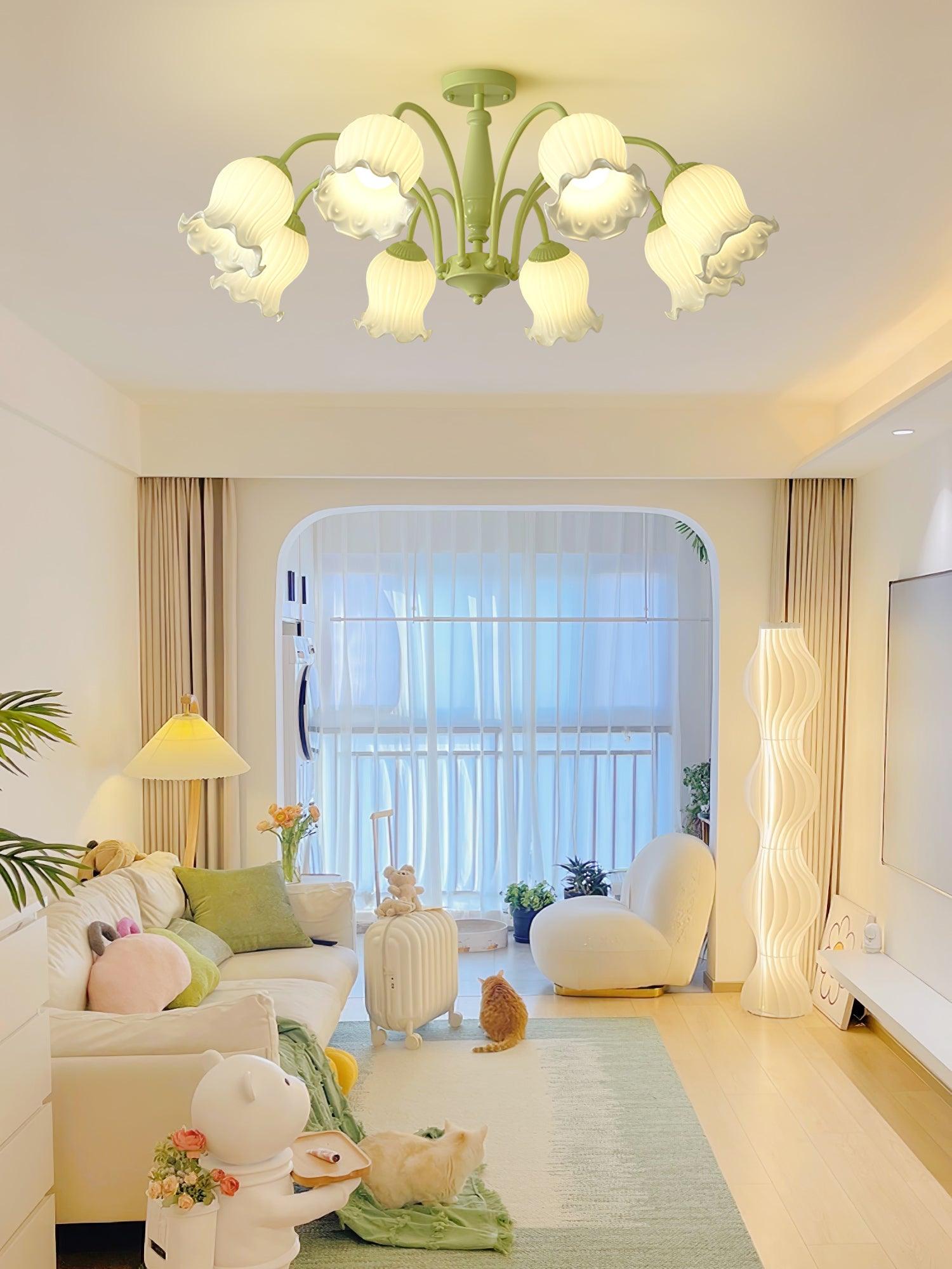 Lustra Trumpet Chandelier Floral Pastel Glass Petals - Blowlighting