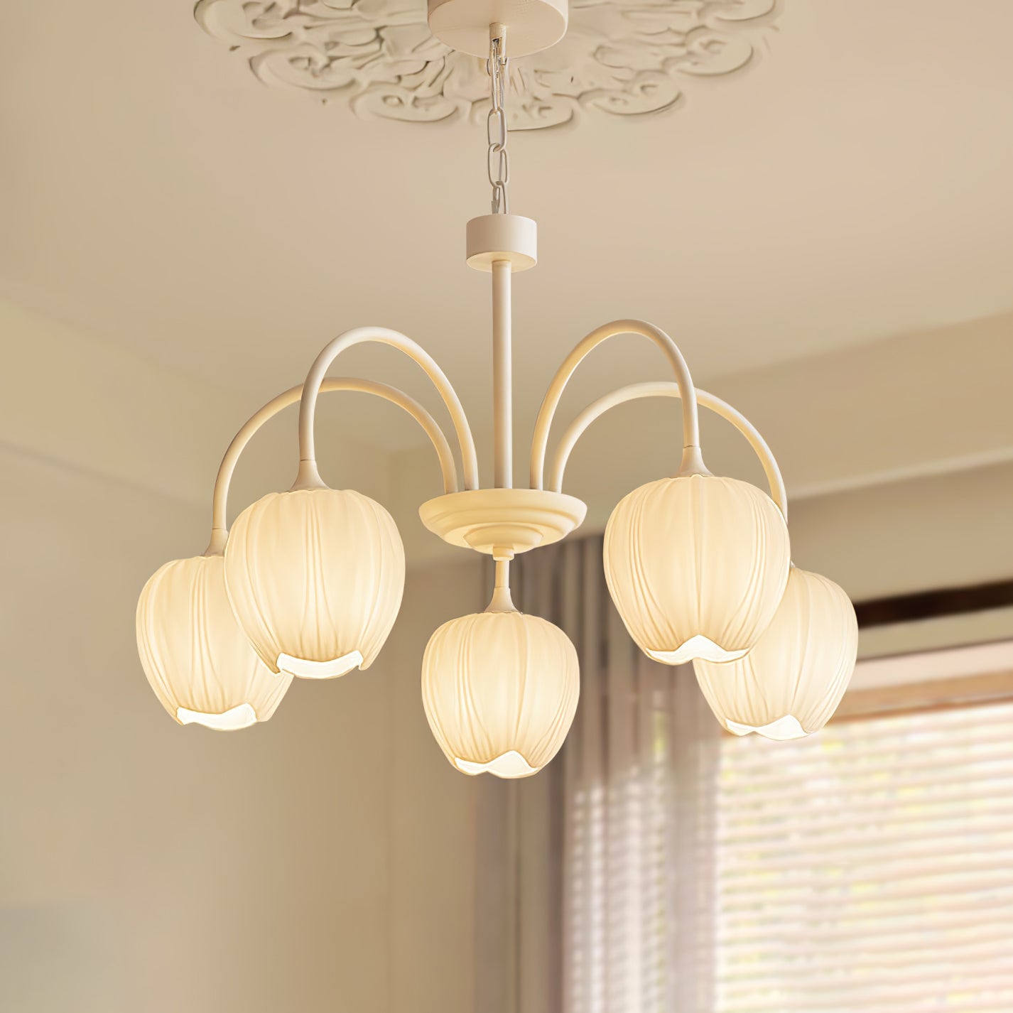 Tulip Matcha Chandelier - Blowlighting