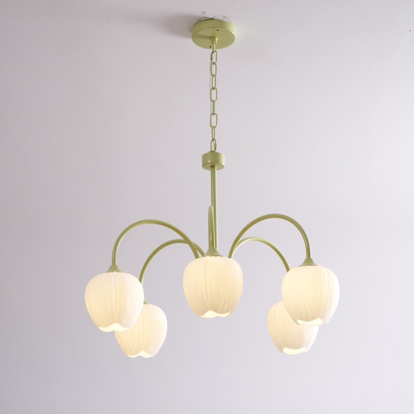 Tulip Matcha Chandelier - Blowlighting