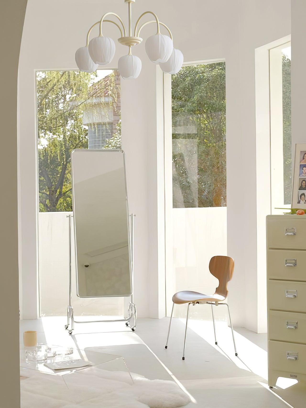 Tulip Matcha Chandelier - Blowlighting