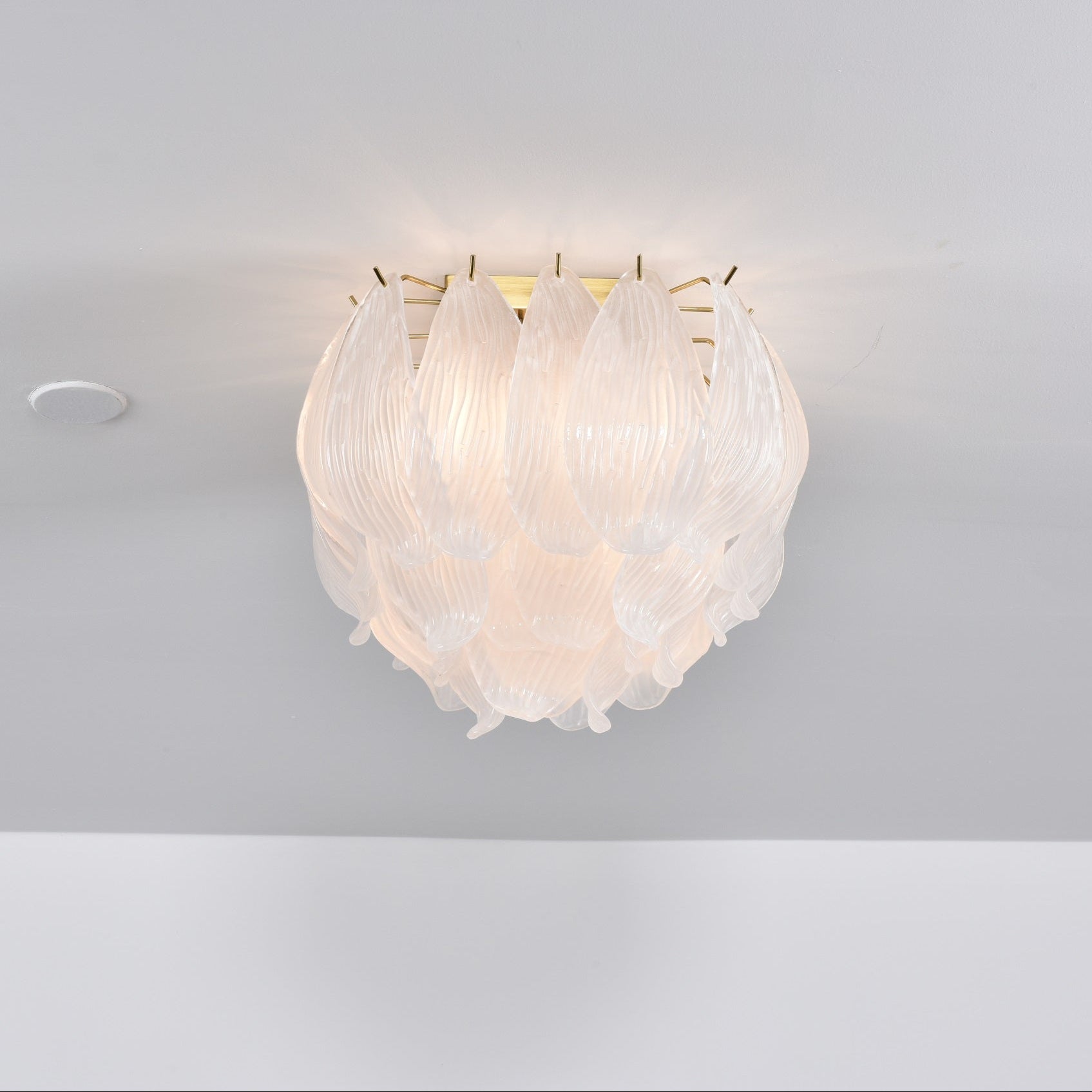 Aurora Ceiling Lamp Murano Petal Hand-Blown Glass Flushmount - Blowlighting