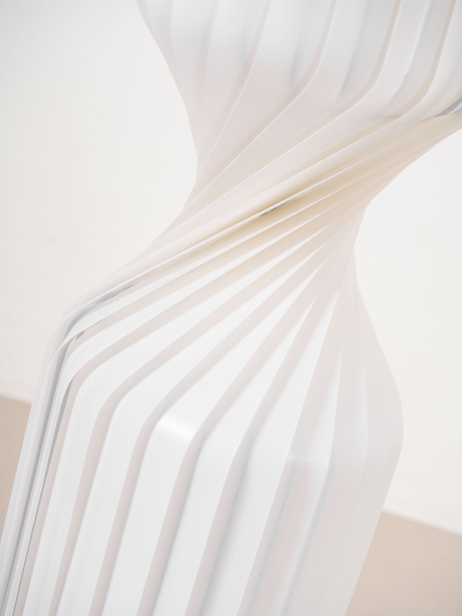 Twist Floor Lamp - Blowlighting