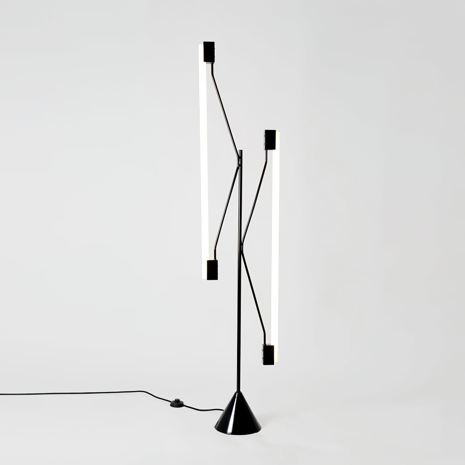 Two Tubes Floor Lamp - Blowlighting
